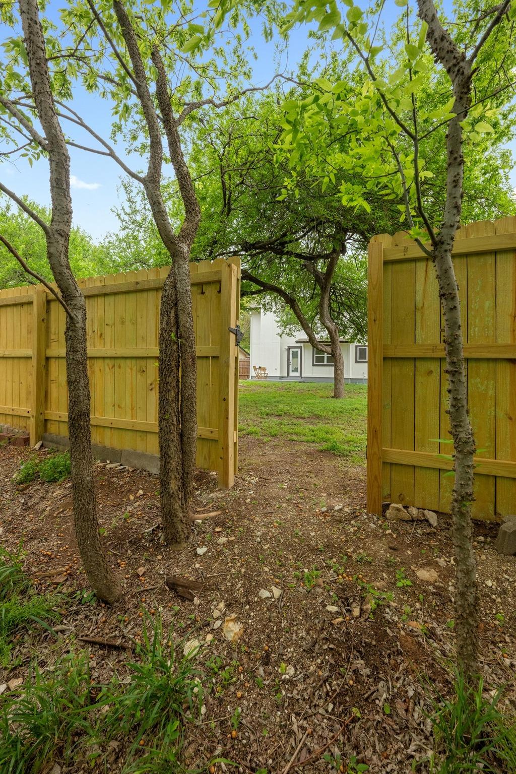 3005 Canter Ln, Austin, TX 78759