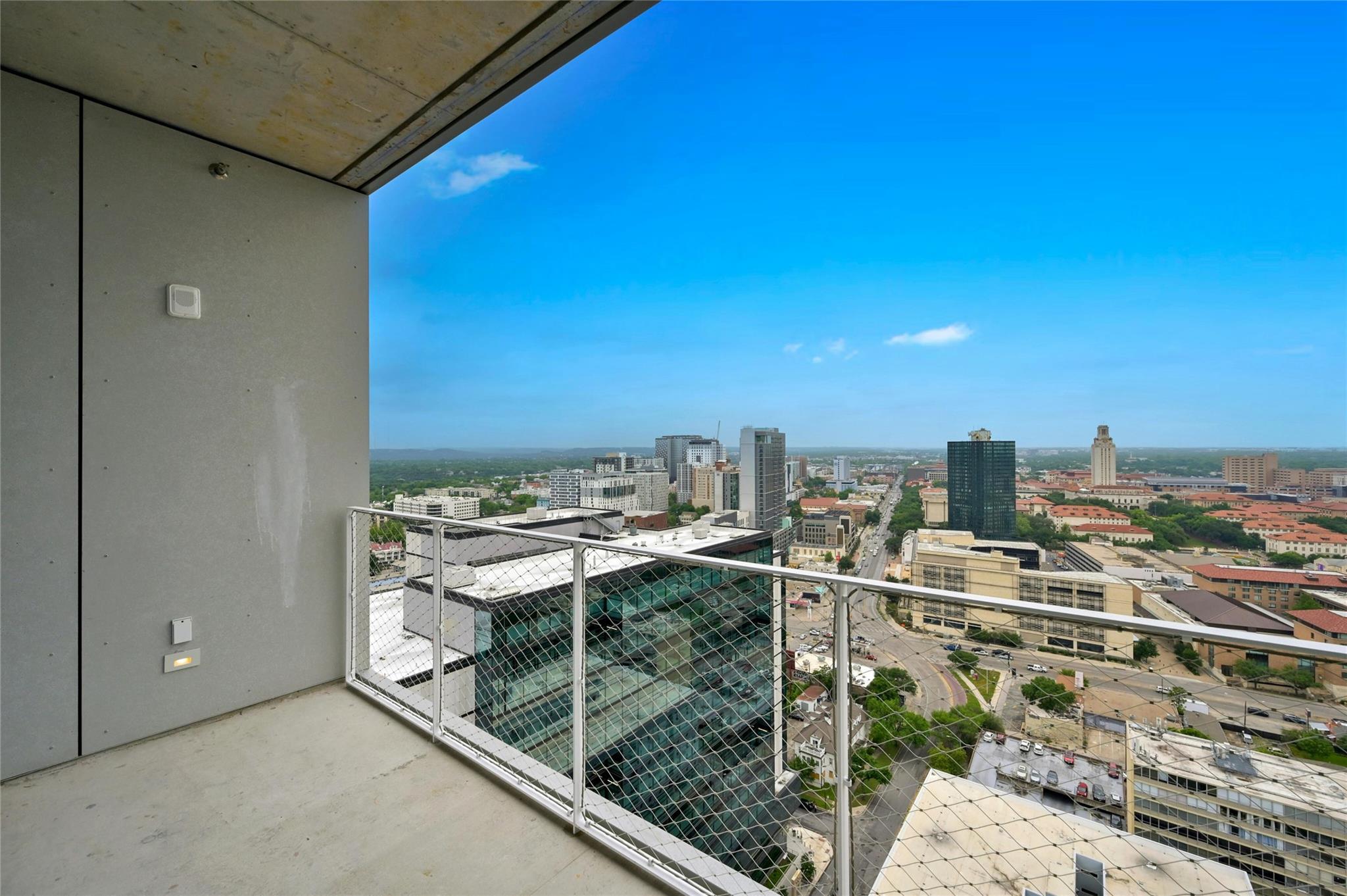 313 W 17th St # 1702, Austin, TX 78701