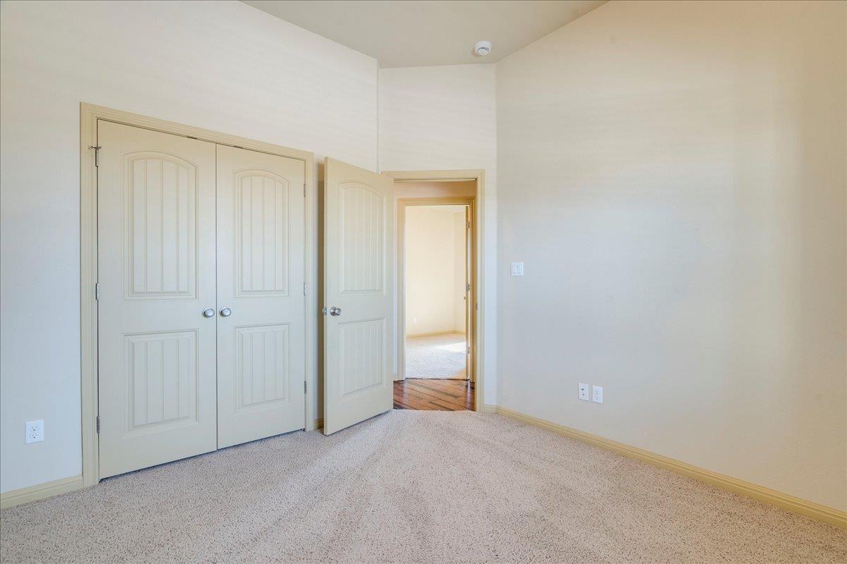 909 County Road 342, Granger, TX 76530