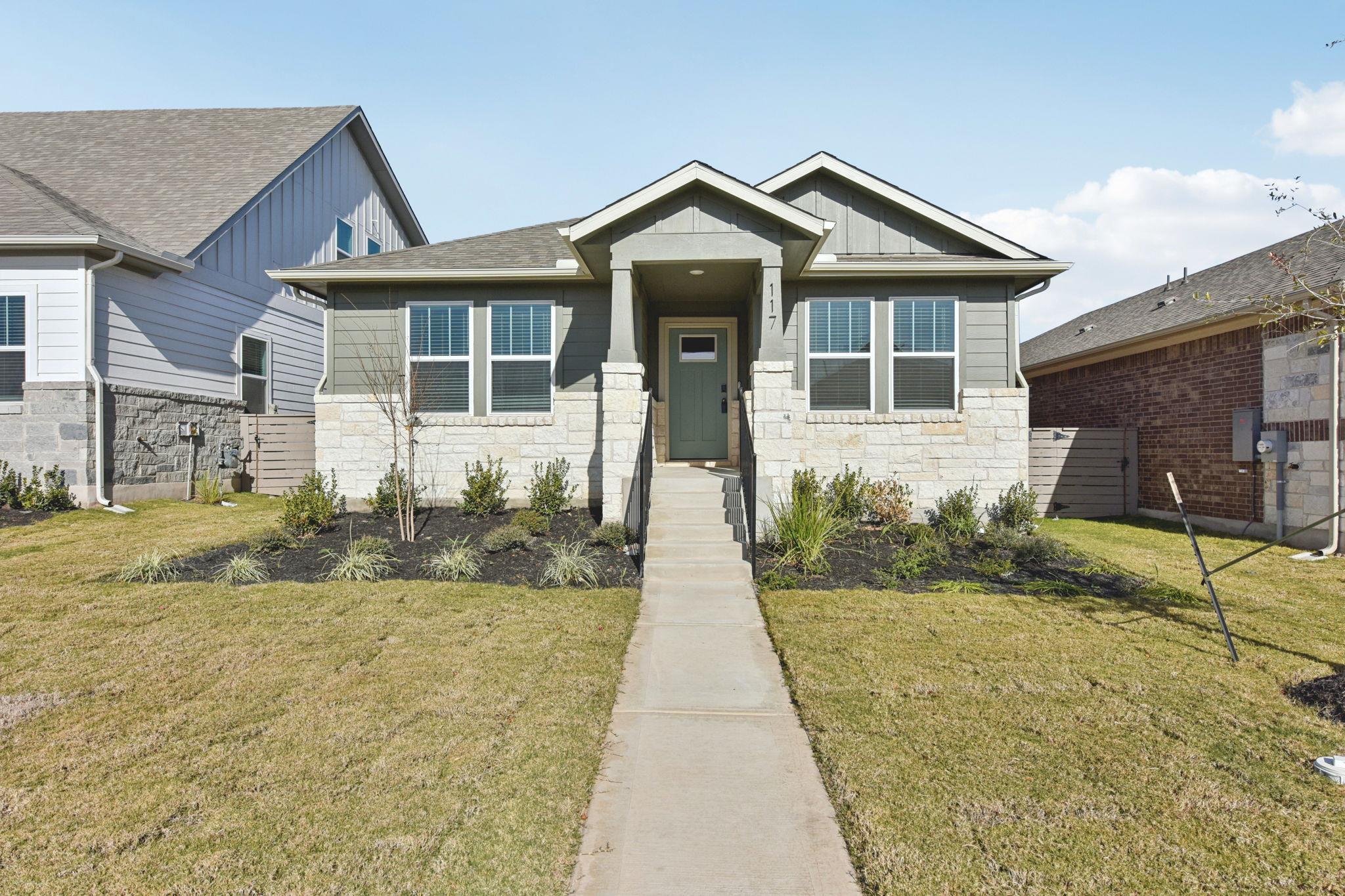 117 Rock Daisy Trl, Hutto, TX 78634