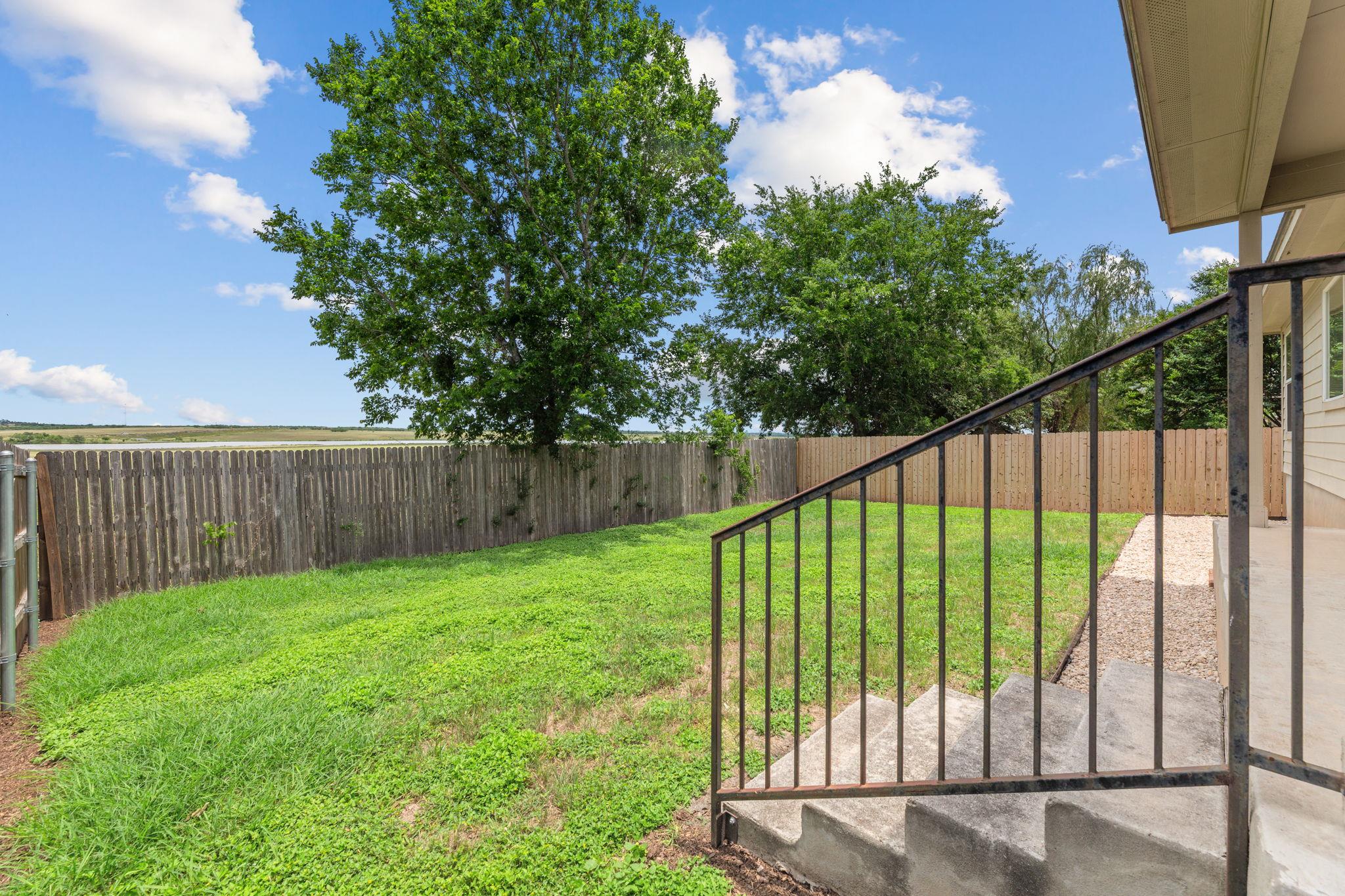 410 Brazoria Trl, San Marcos, TX 78666