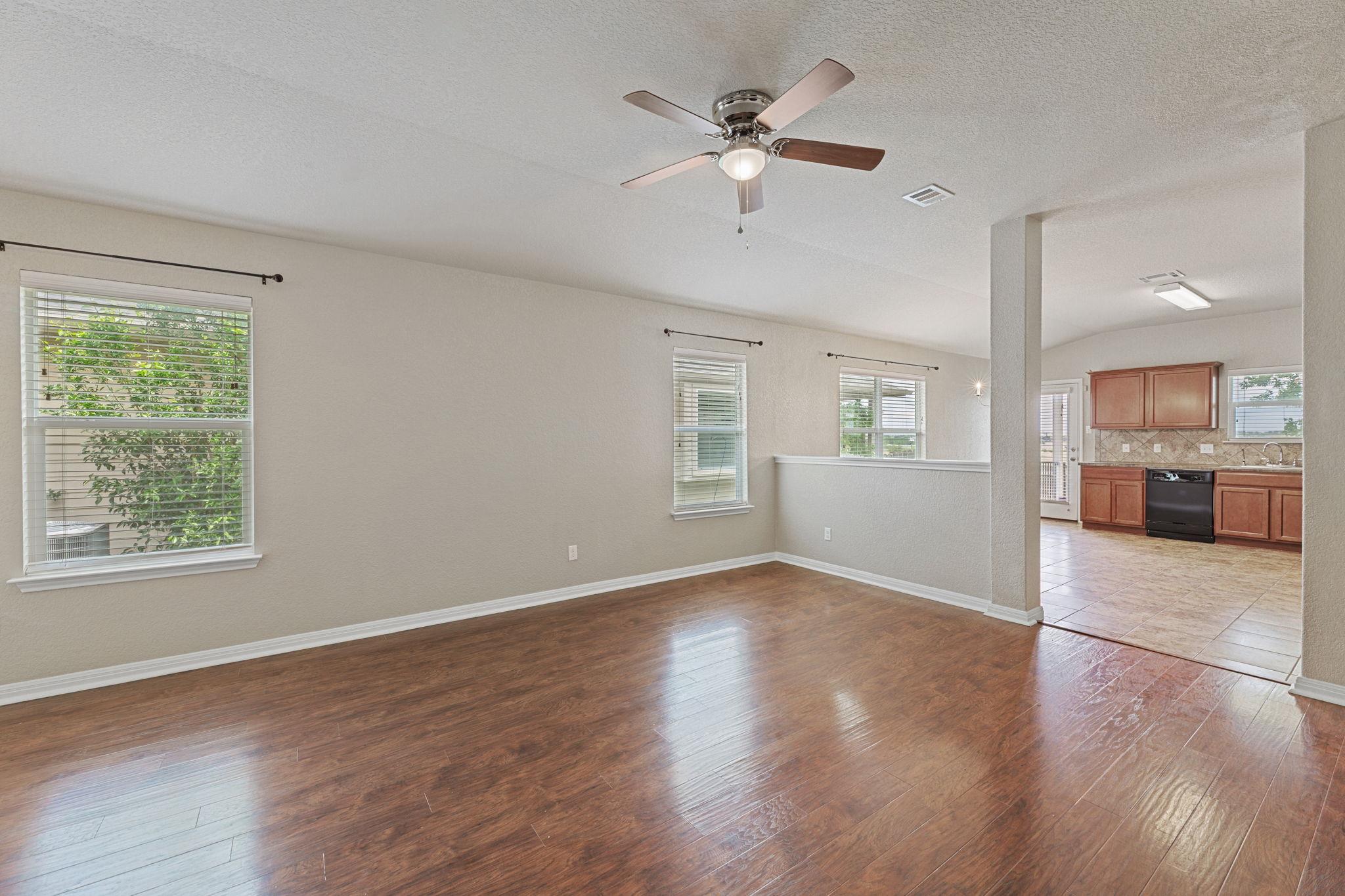 410 Brazoria Trl, San Marcos, TX 78666