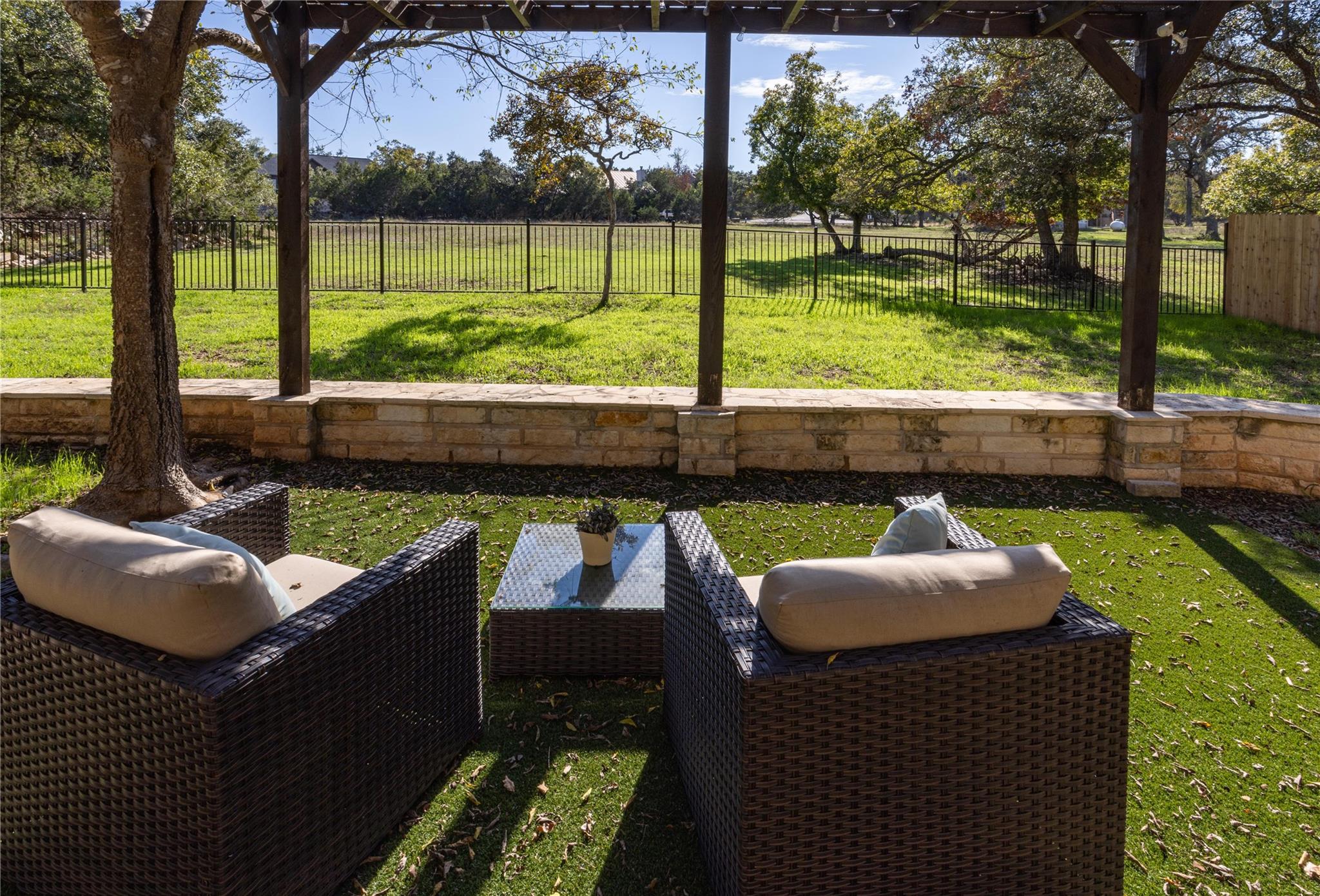 27 Deer Ridge Rd, Wimberley, TX 78676