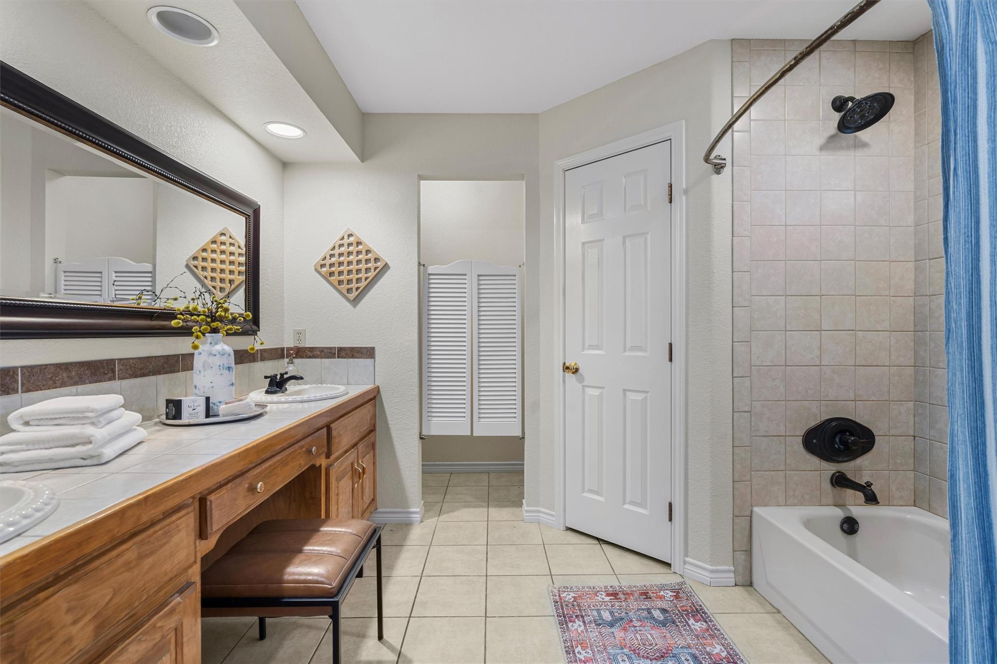 27 Deer Ridge Rd, Wimberley, TX 78676