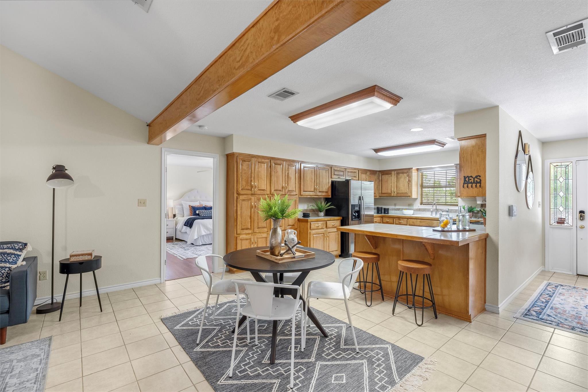 27 Deer Ridge Rd, Wimberley, TX 78676