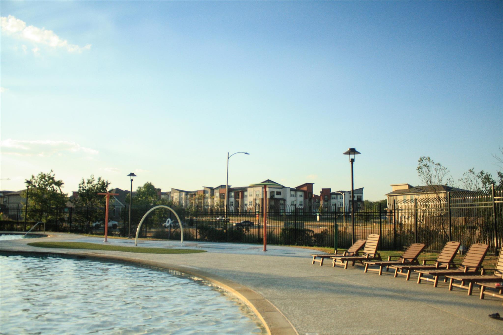 2209 Bettylou Ln, Austin, TX 78754