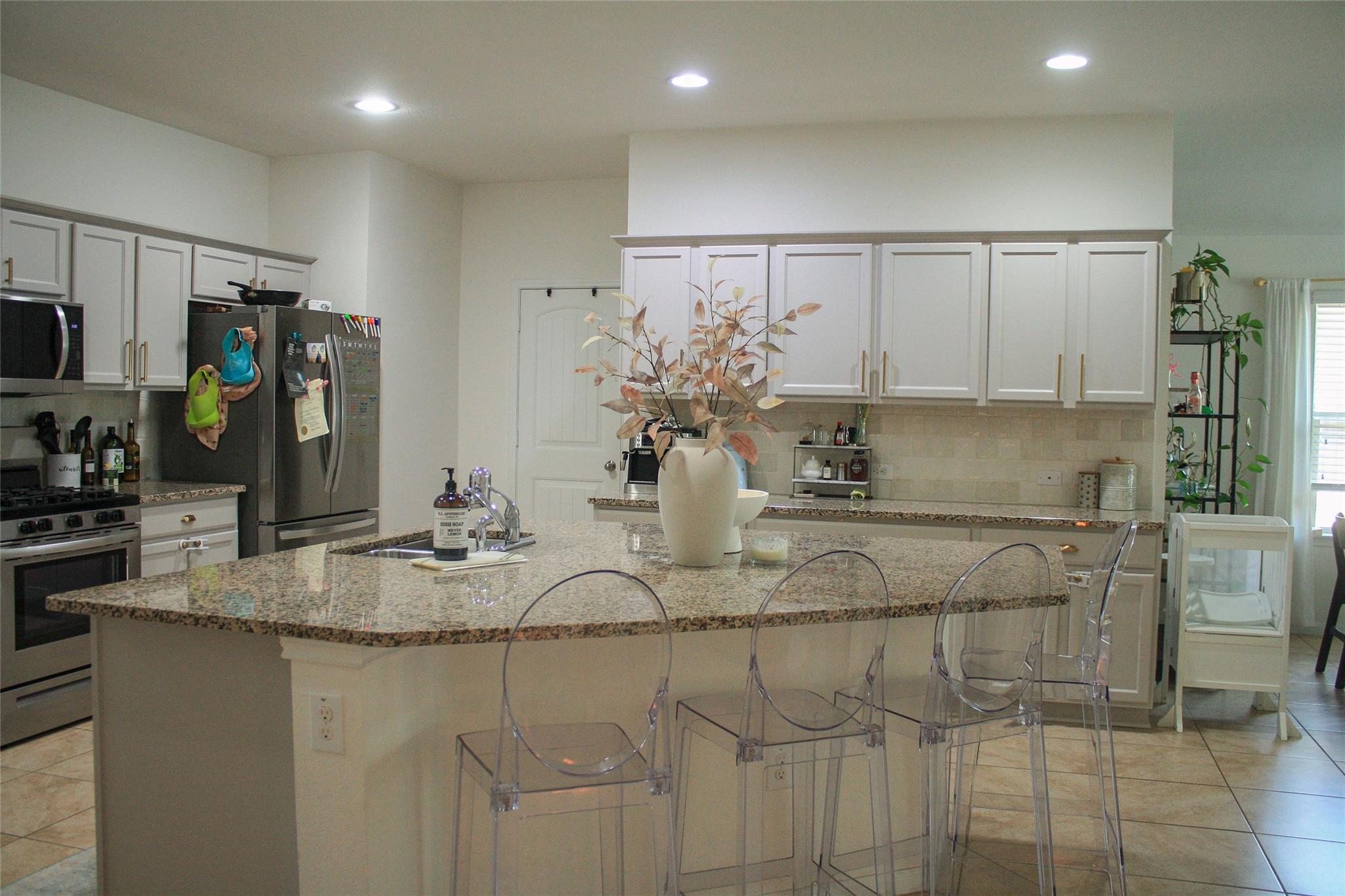 2209 Bettylou Ln, Austin, TX 78754