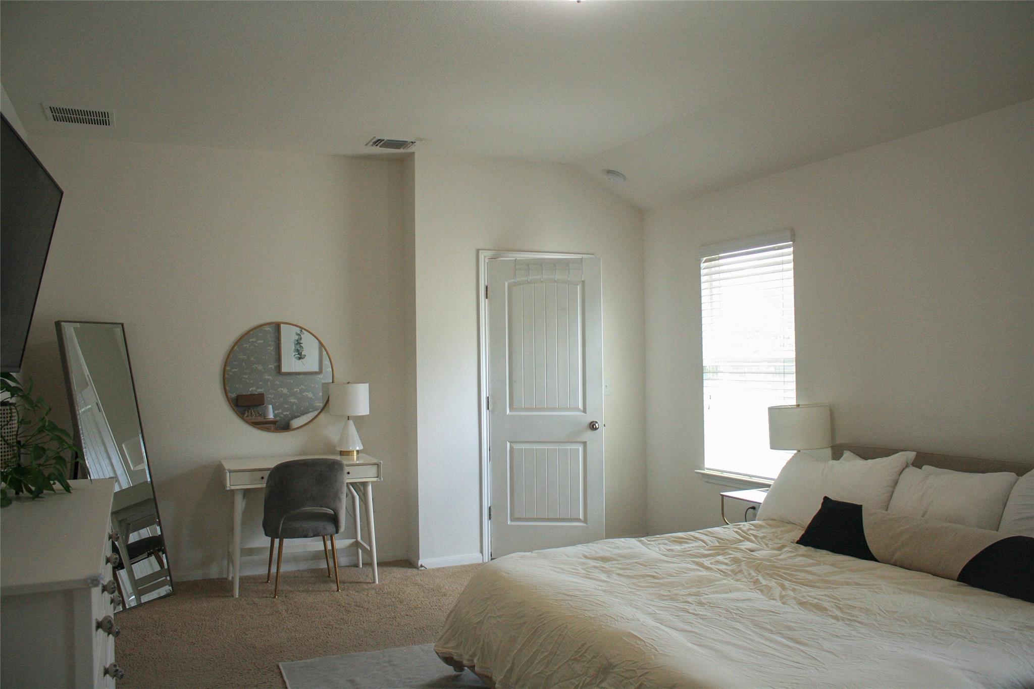 2209 Bettylou Ln, Austin, TX 78754