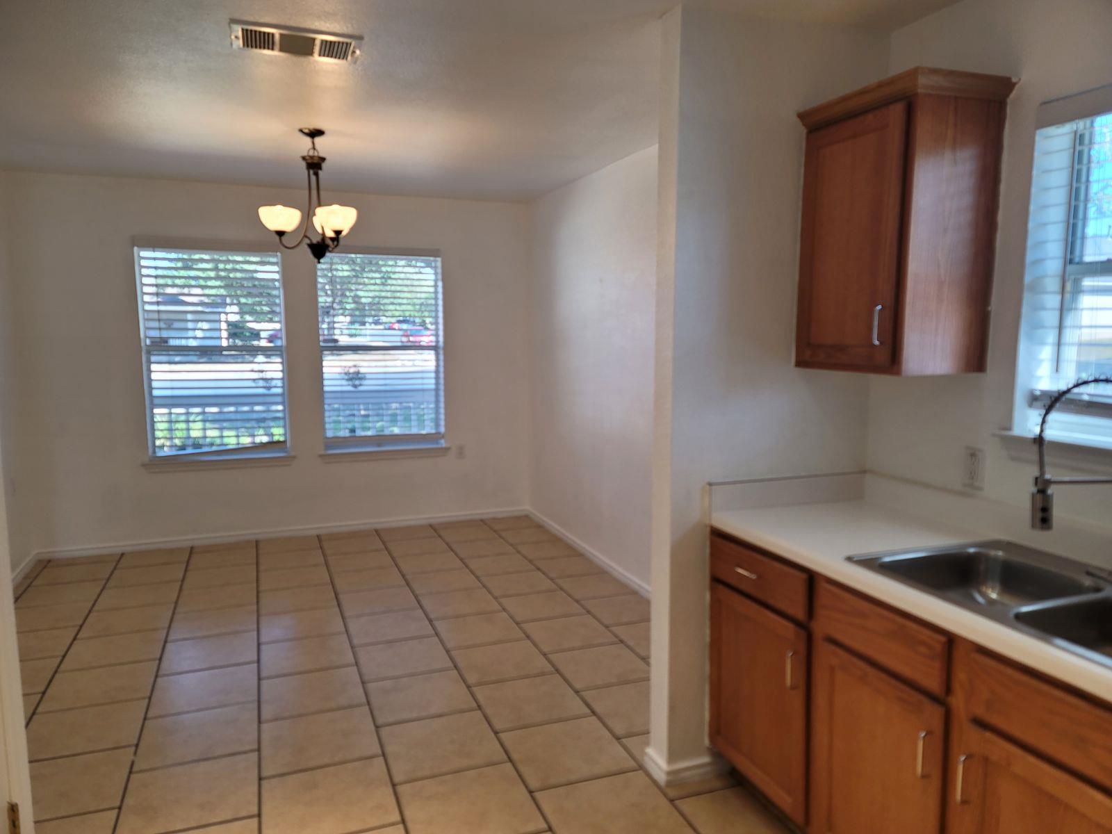 707 Windledge Dr, Austin, TX 78745