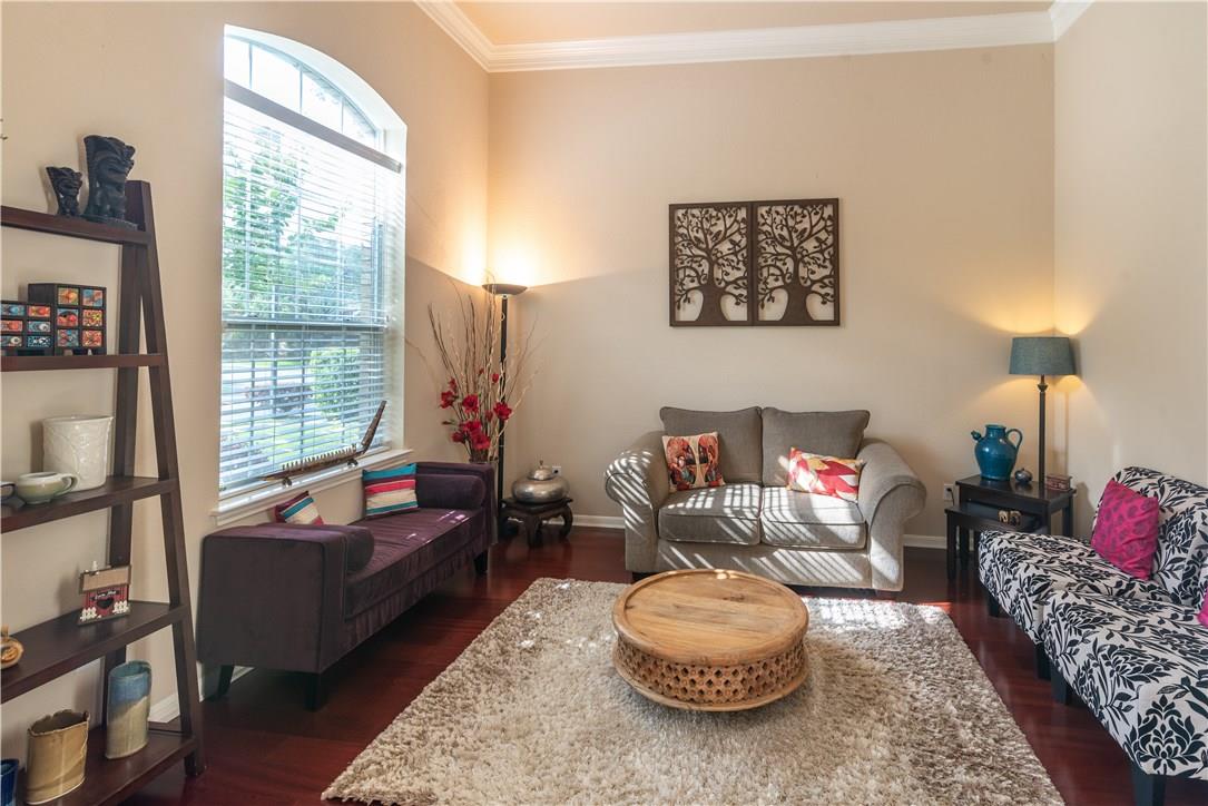 6801 Magenta Ln, Austin, TX 78739