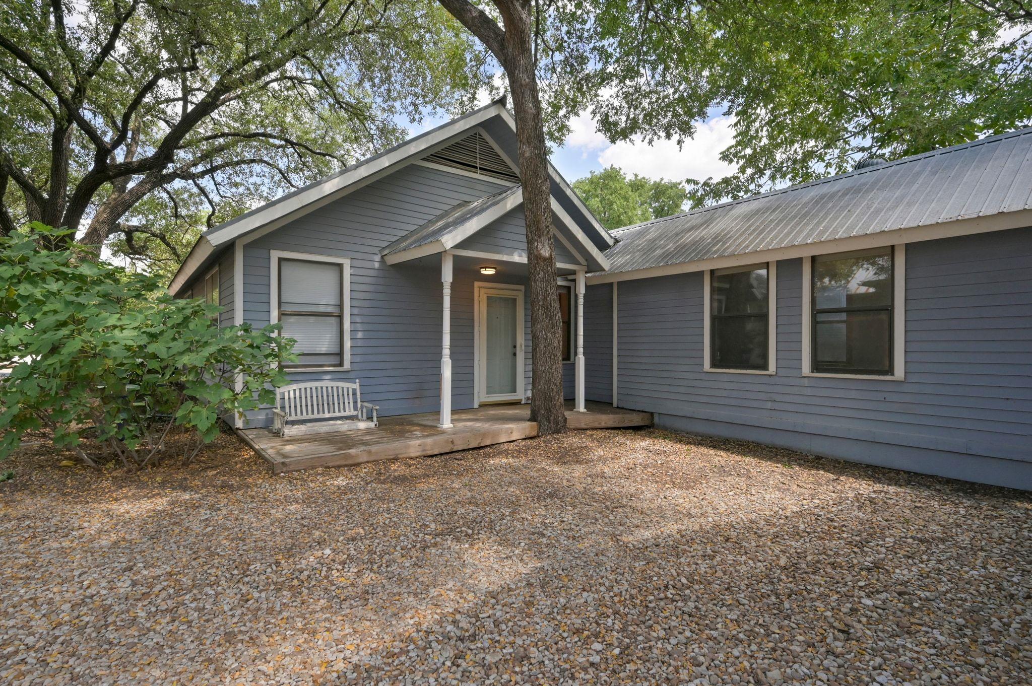 1811 Waterston Ave, Austin, TX 78703