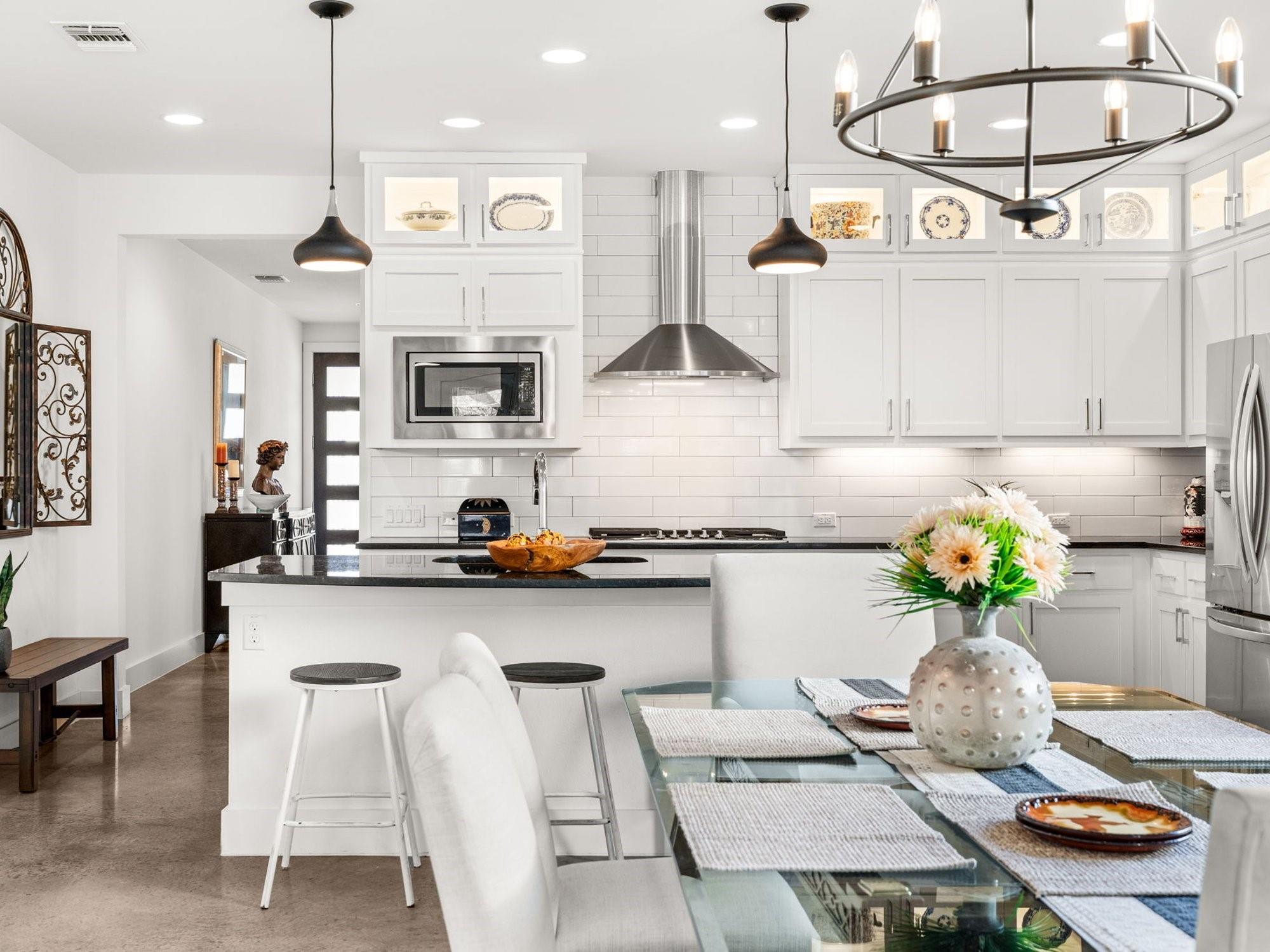 3711 Garden Villa Ln # A, Austin, TX 78704