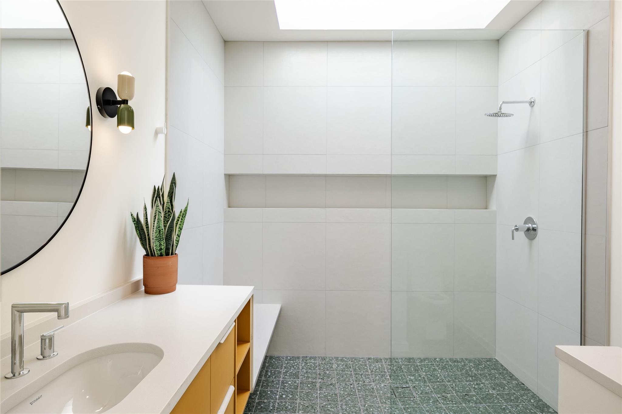 2112 Lawnmont Ave, Austin, TX 78756