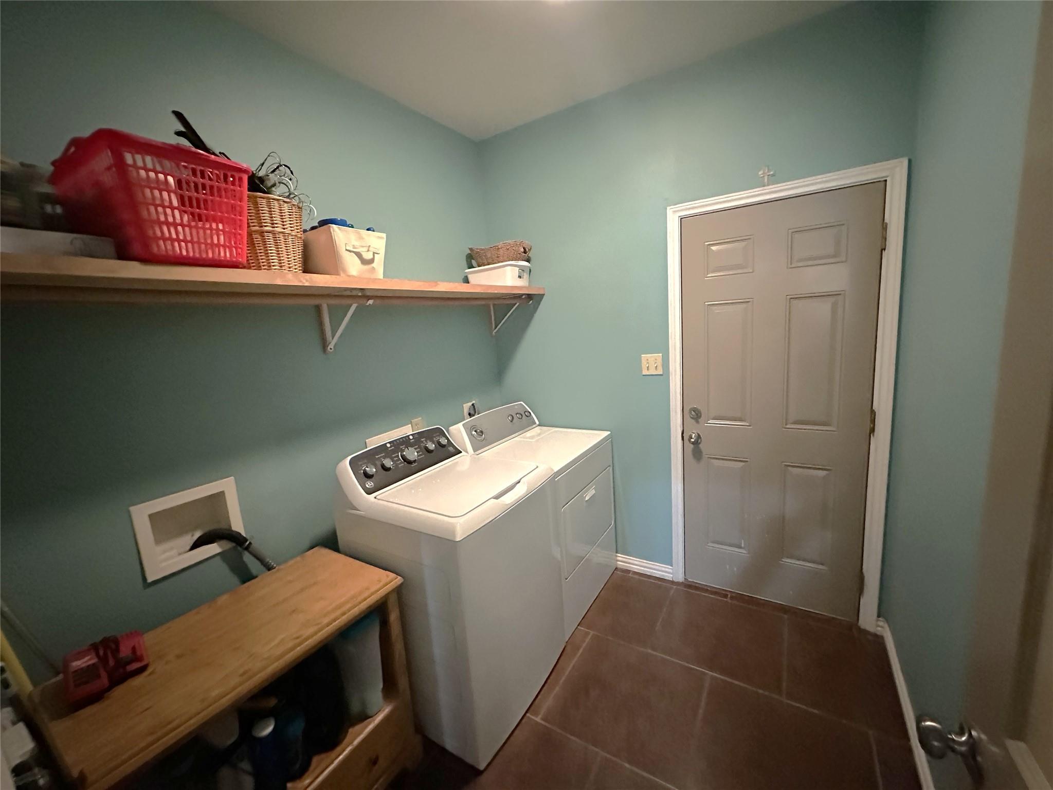 420 Farm to Market 609, La Grange, TX 78945