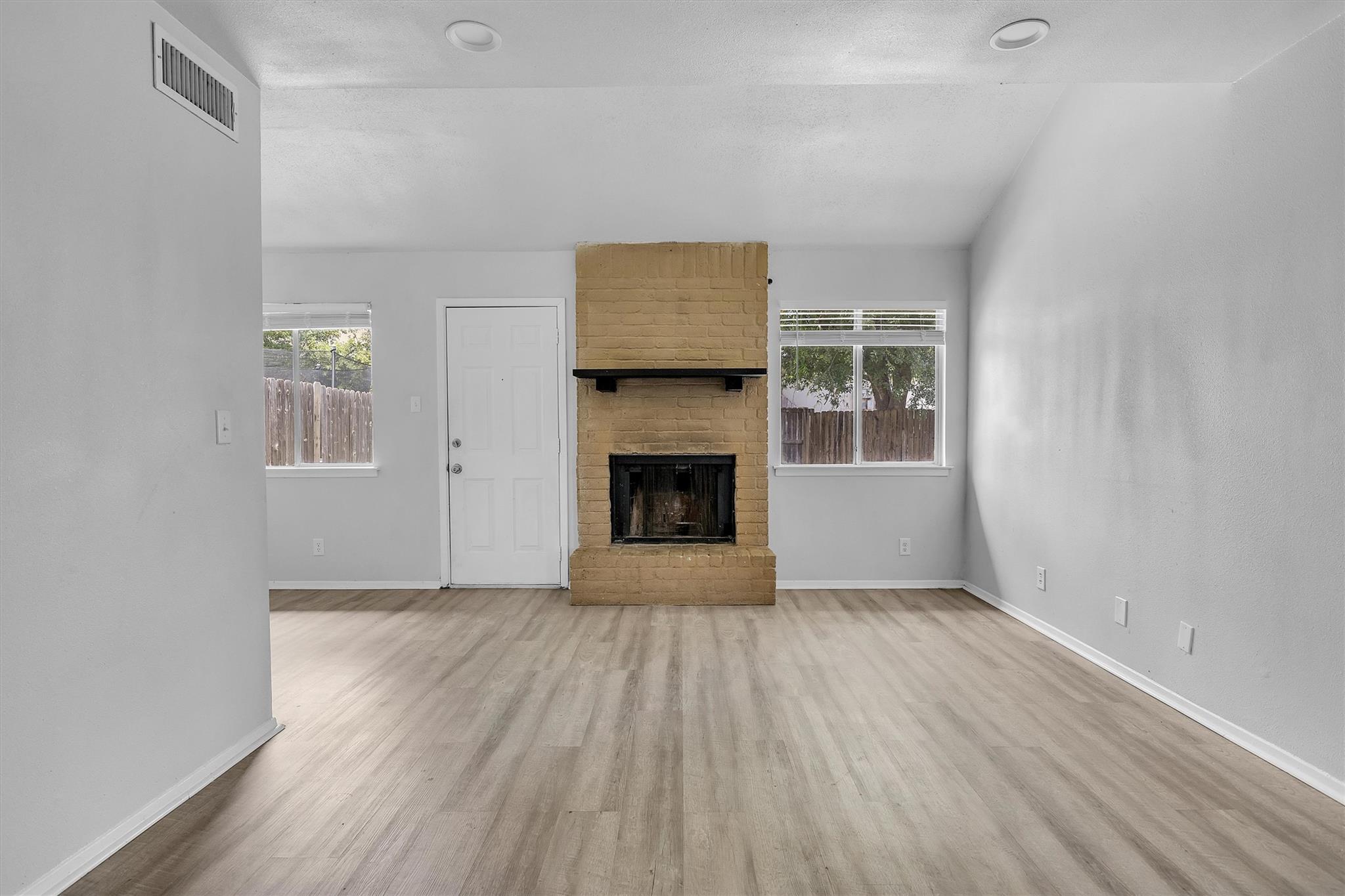 2410 Patrick Henry St, Temple, TX 76504