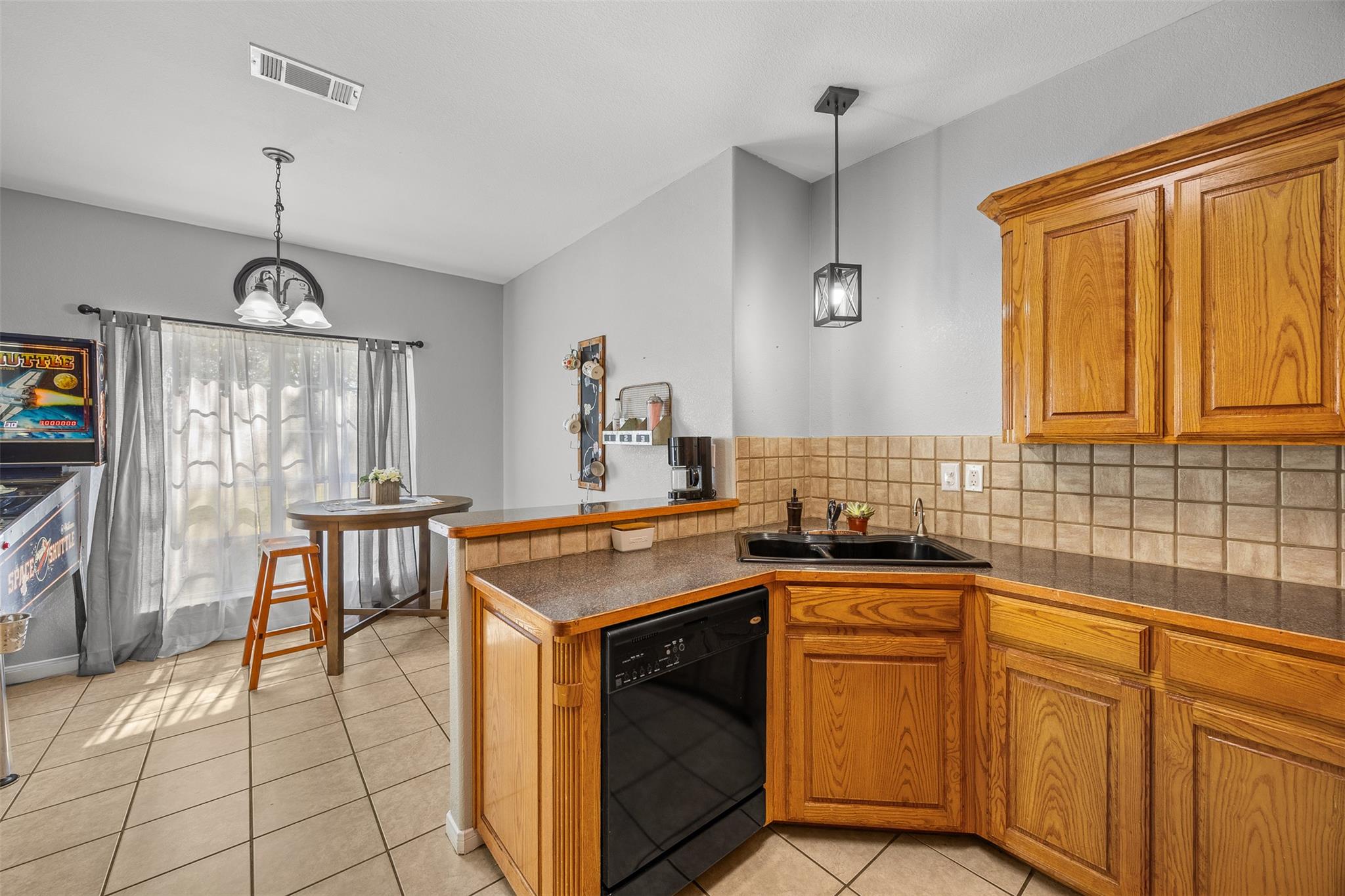 1398 County Road 3152, Kempner, TX 76539