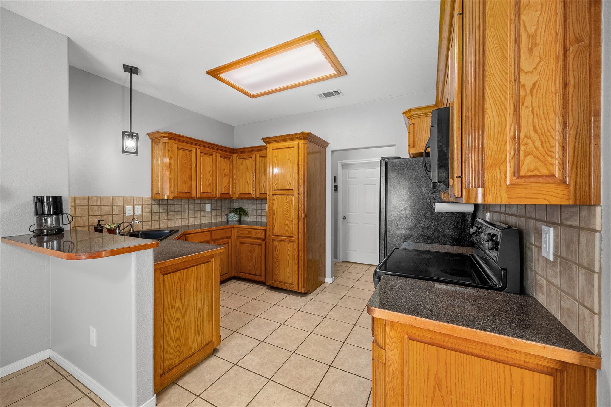 1398 County Road 3152, Kempner, TX 76539