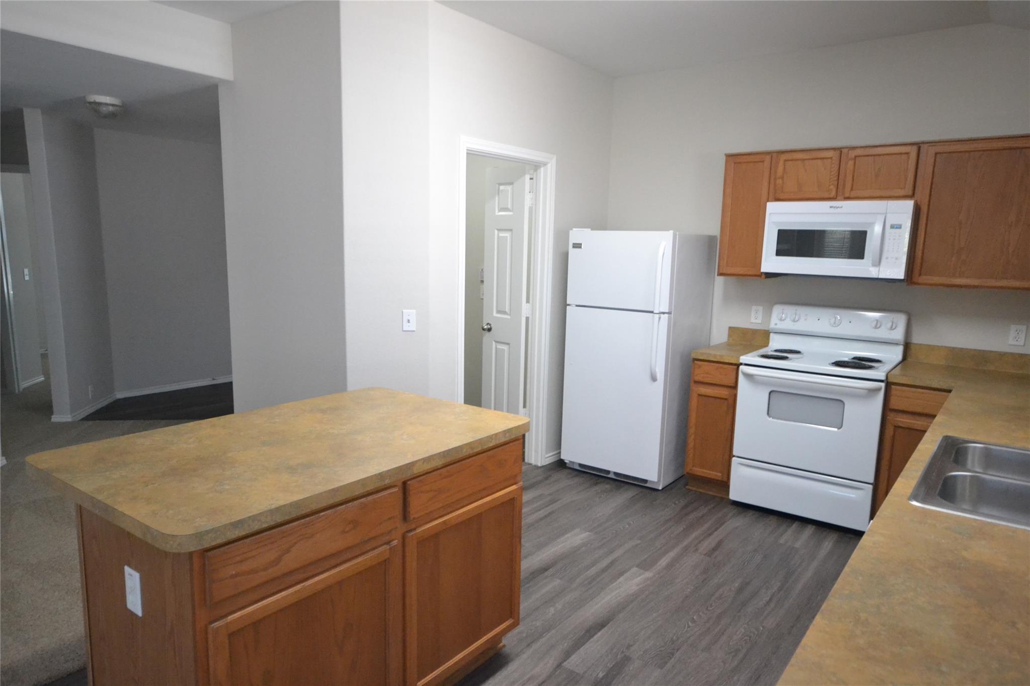 2106 Kane Cv, Cedar Park, TX 78613