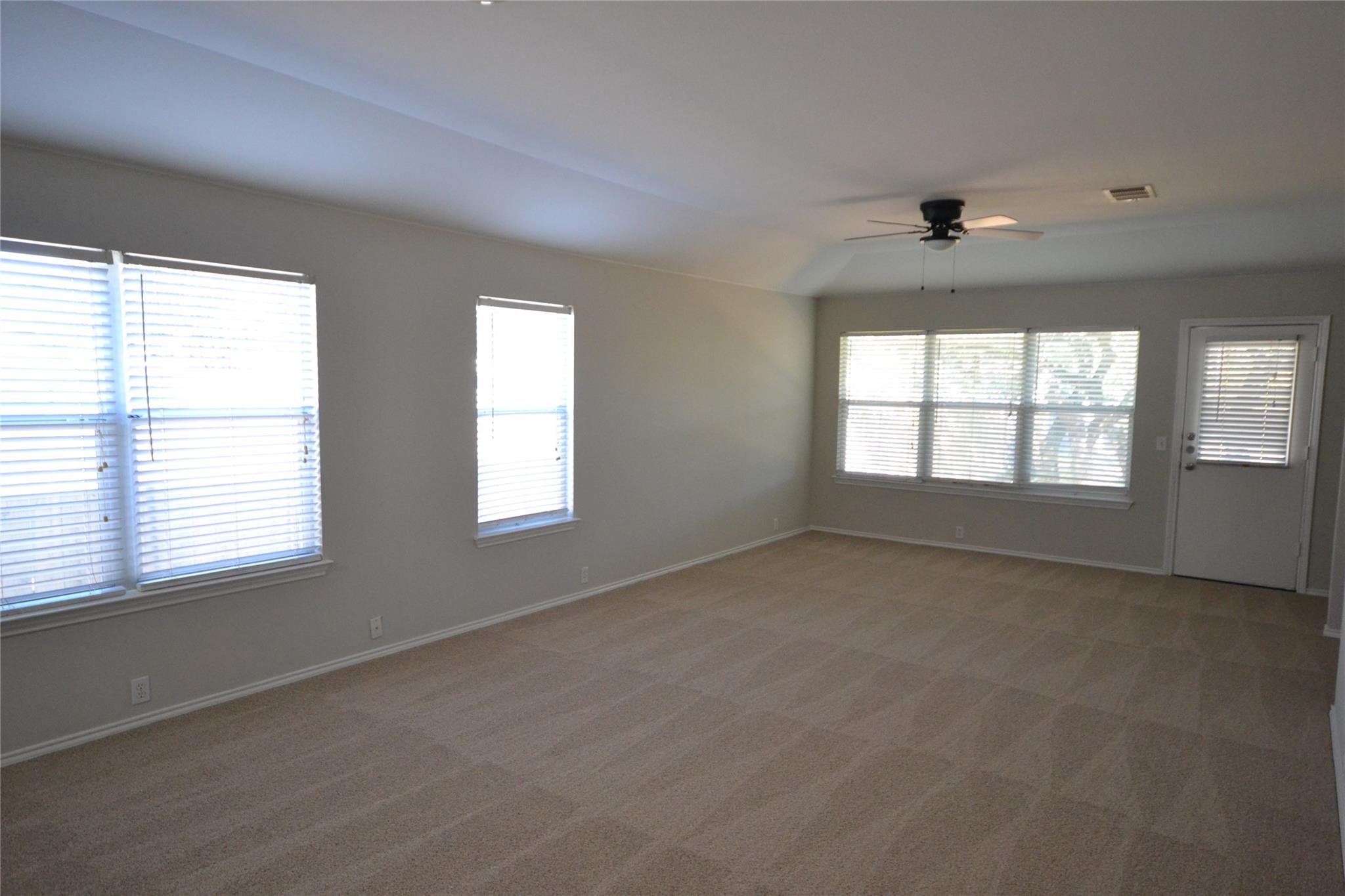 2106 Kane Cv, Cedar Park, TX 78613