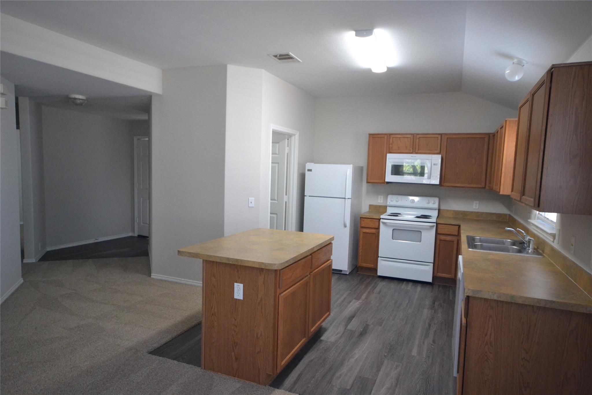 2106 Kane Cv, Cedar Park, TX 78613