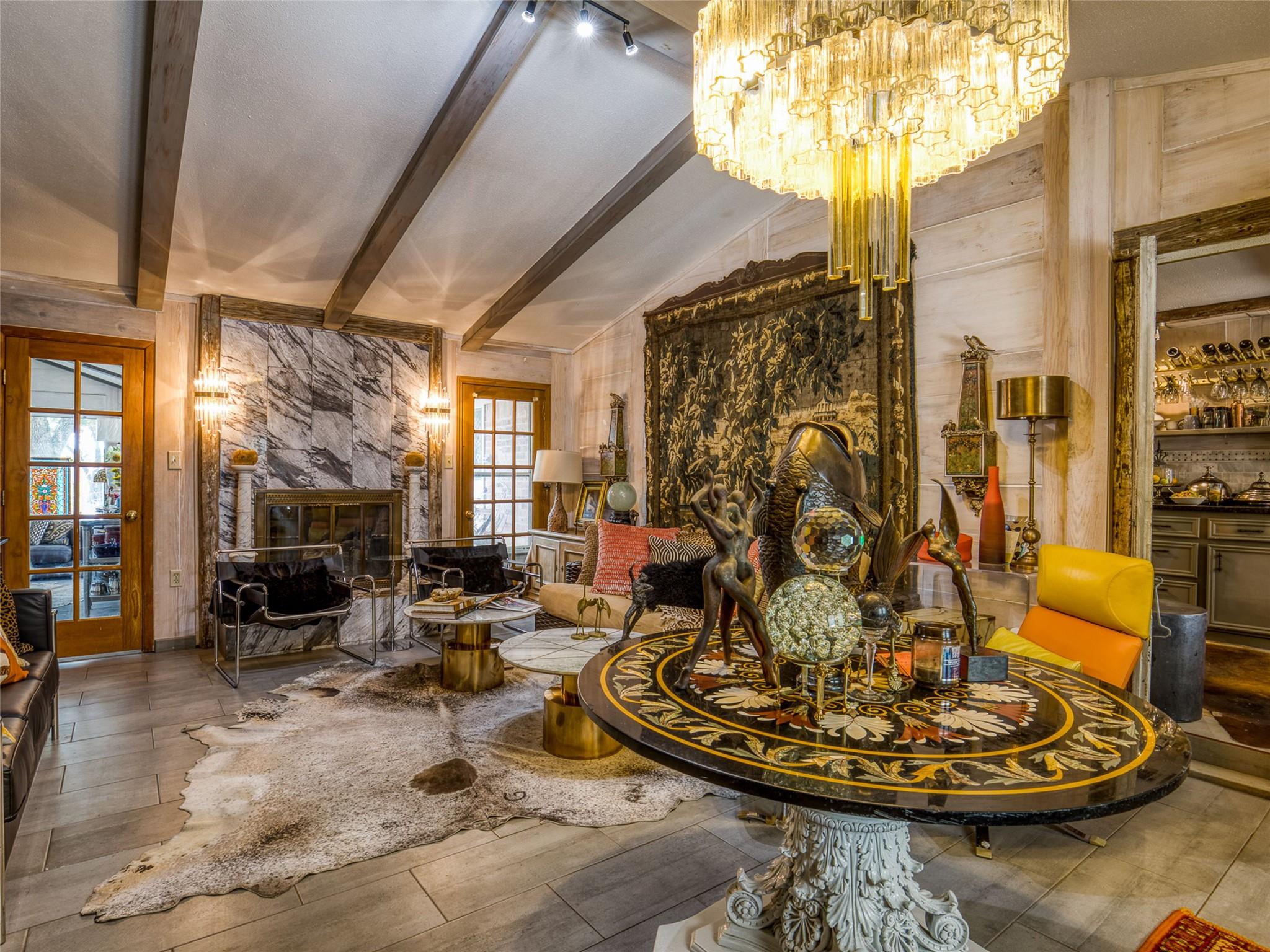 2105 N N State Highway 237, Round Top, TX 78954