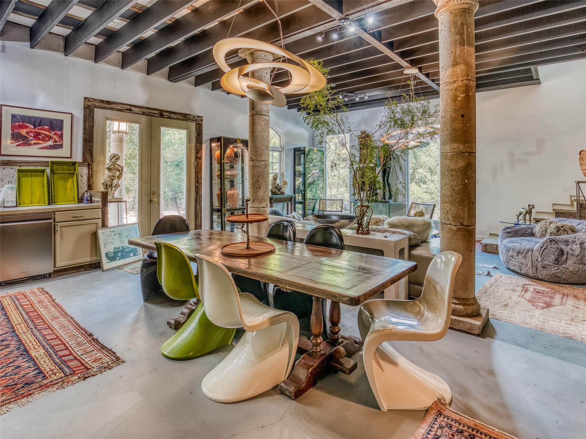 2105 N N State Highway 237, Round Top, TX 78954