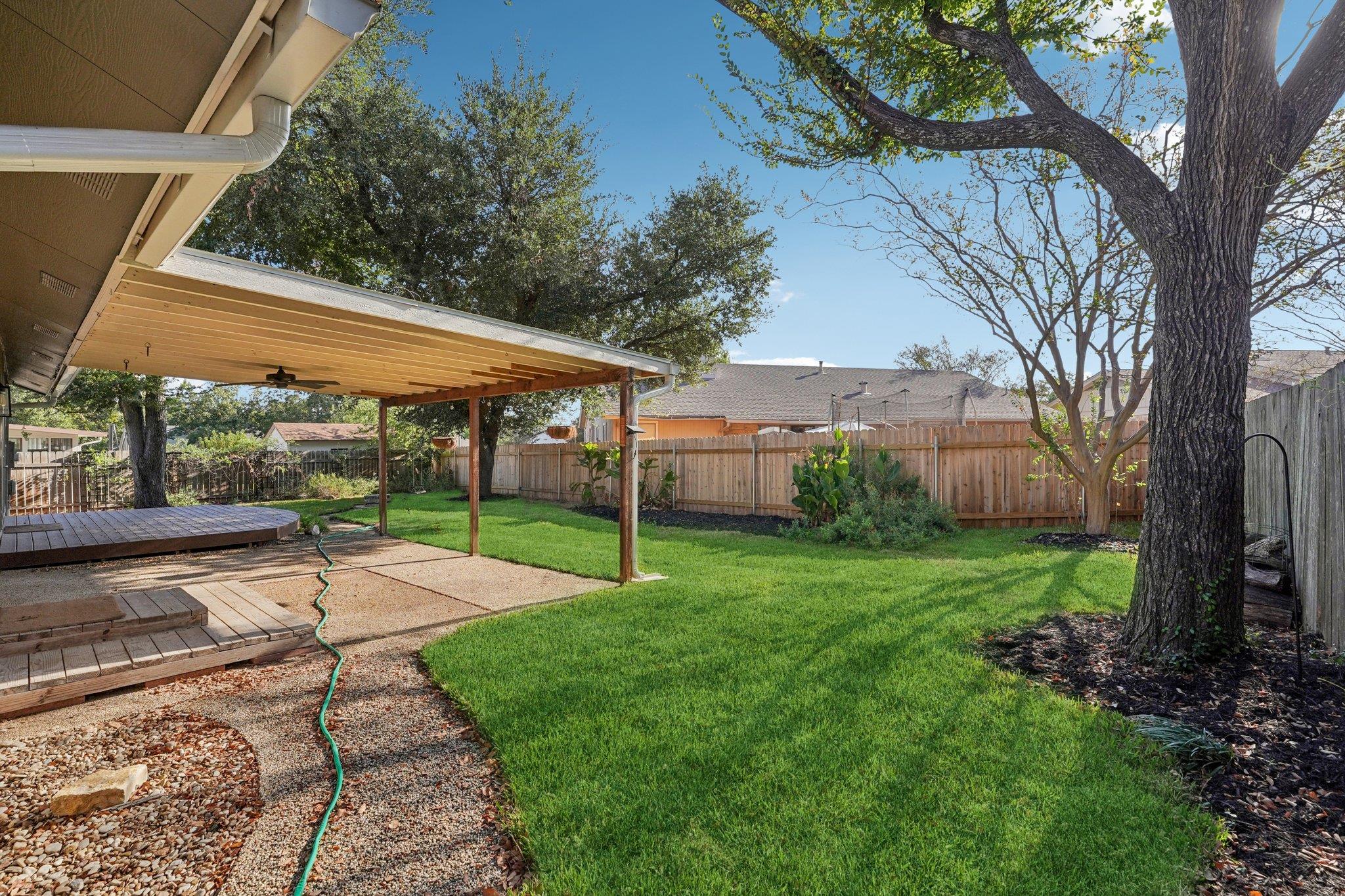 10229 Missel Thrush Dr, Austin, TX 78750