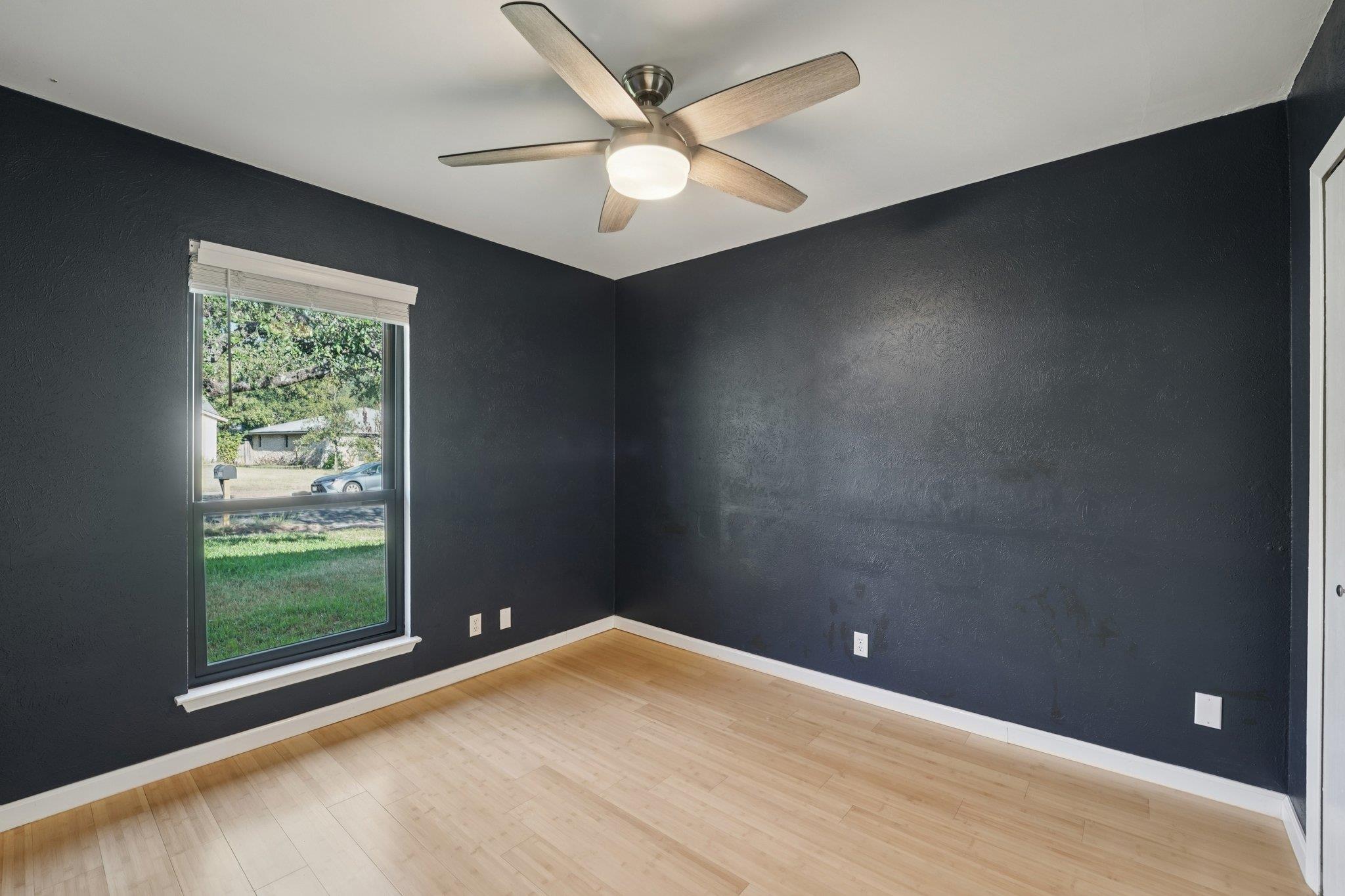 10229 Missel Thrush Dr, Austin, TX 78750