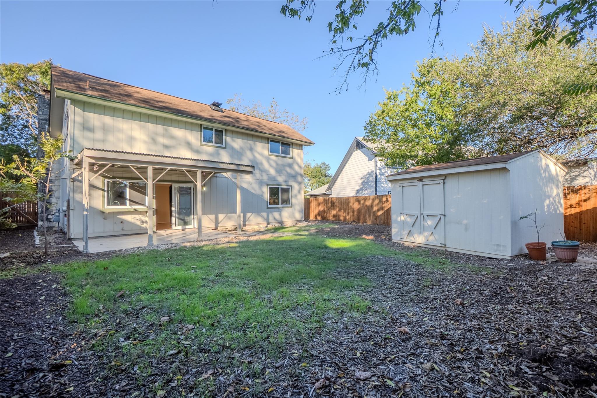 8203 Beaver Brook Ln, Austin, TX 78748