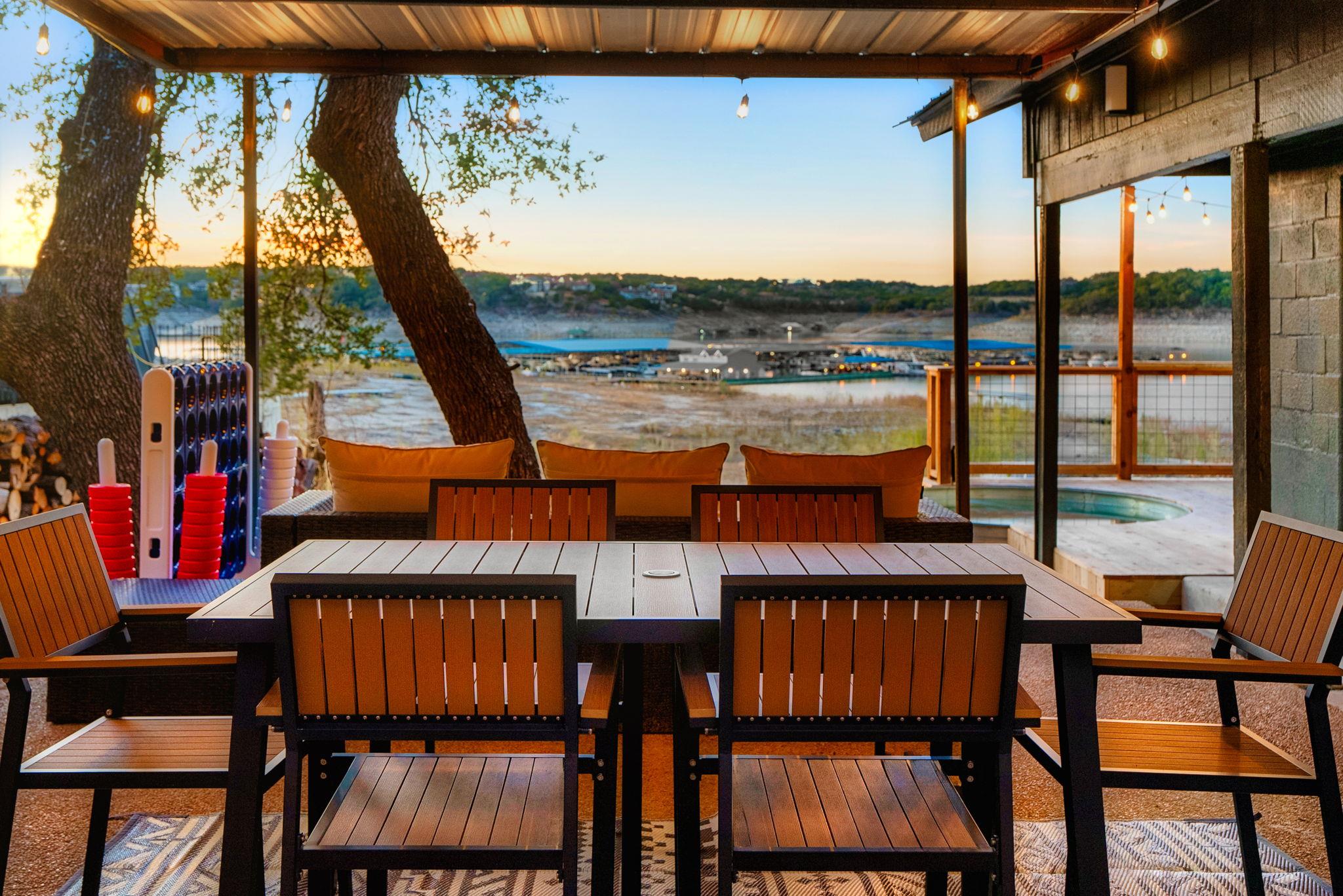 1802 Blue Cat Ln, Austin, TX 78734