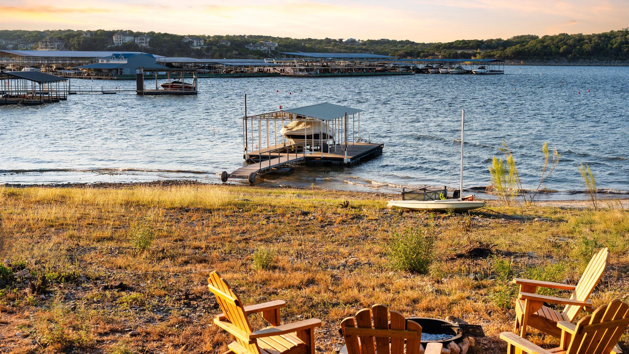 1802 Blue Cat Ln, Austin, TX 78734