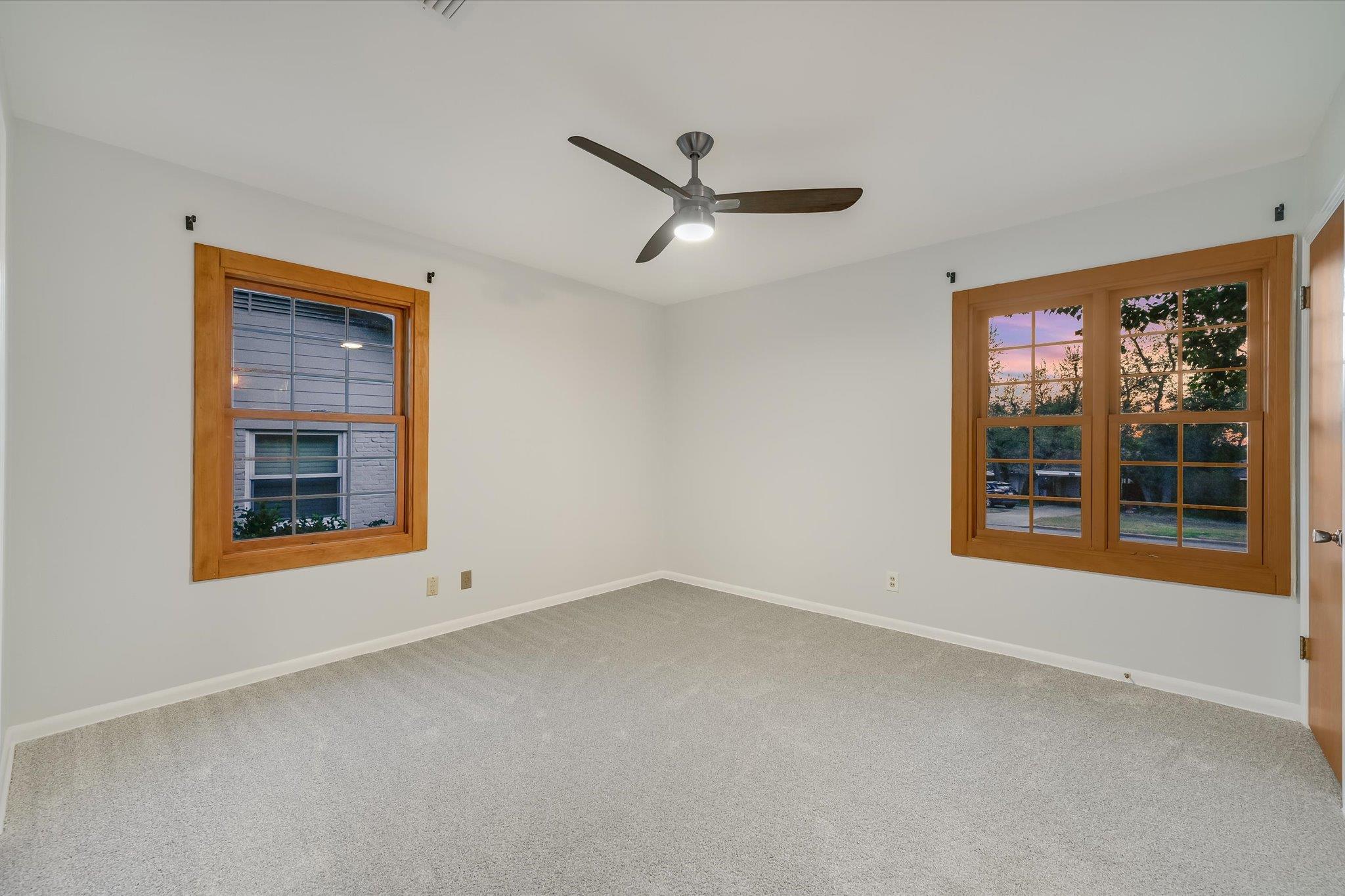 5723 Highland Hills Dr, Austin, TX 78731