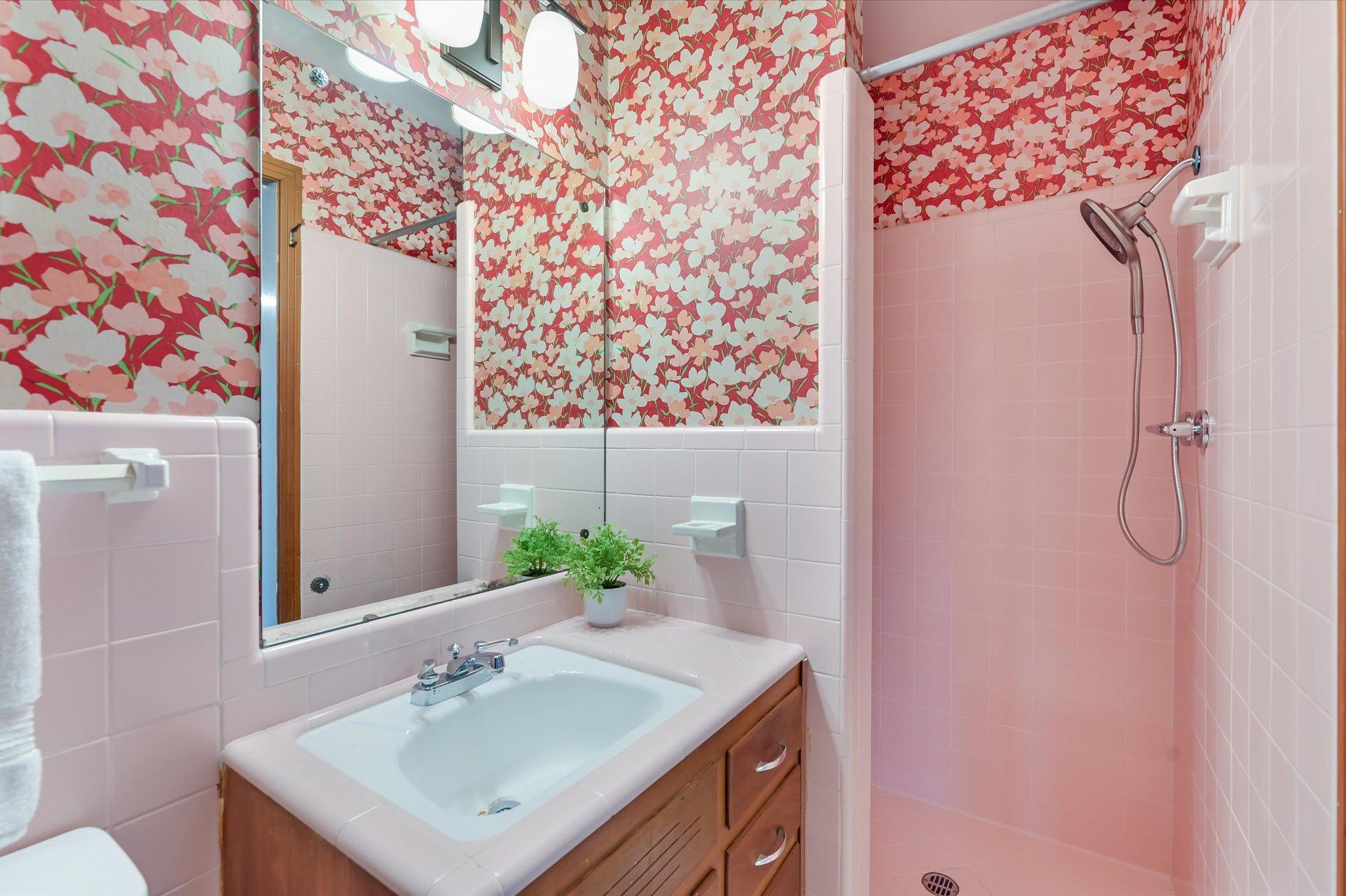 5723 Highland Hills Dr, Austin, TX 78731