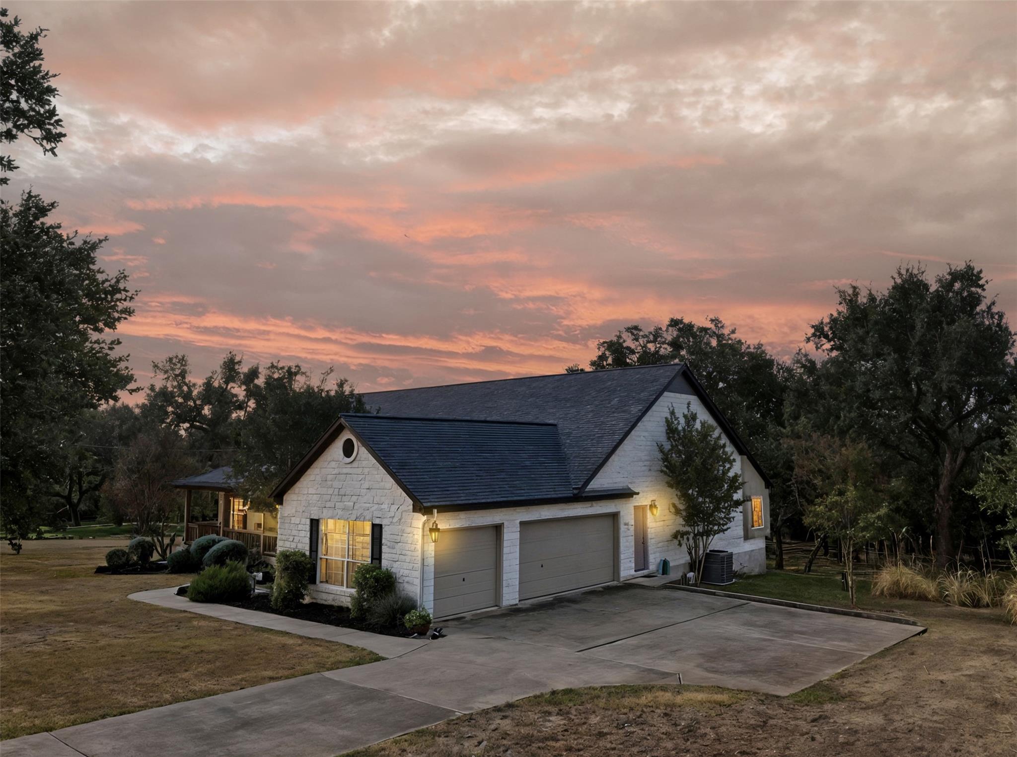 405 Allen Cir, Georgetown, TX 78633