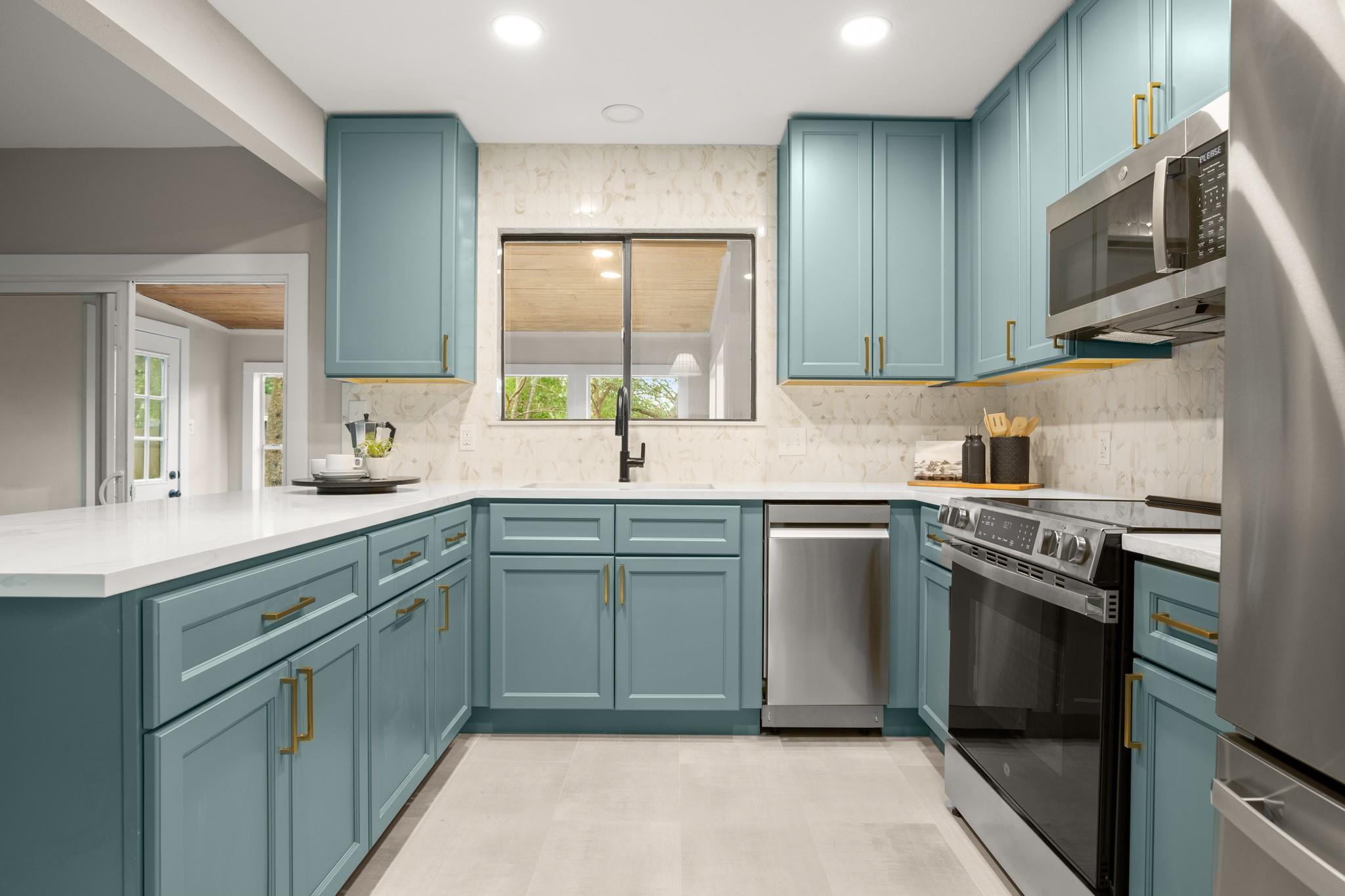 13010 Sherbourne St, Austin, TX 78729