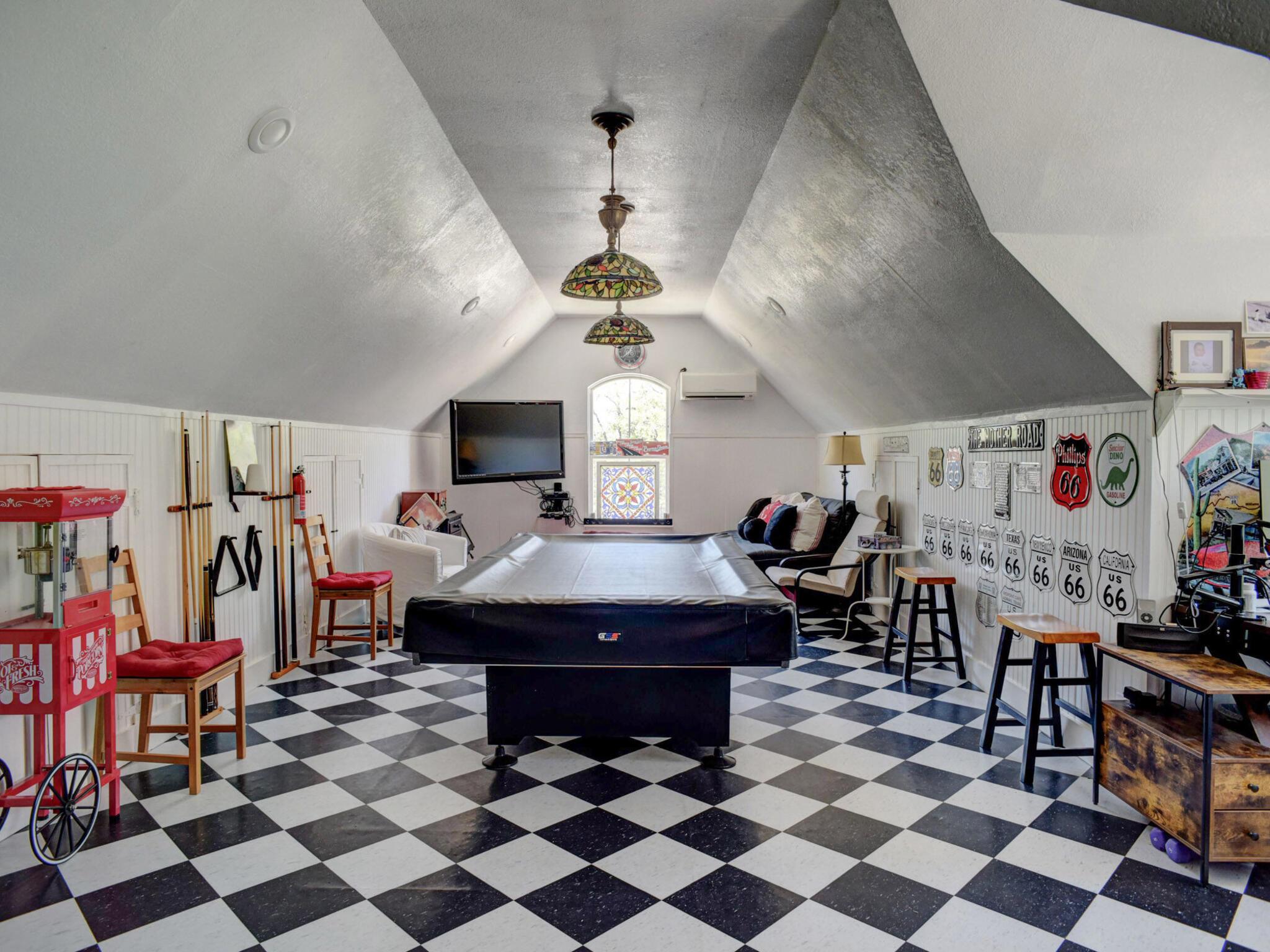 138 Wood Hollow Ct, Bastrop, TX 78602