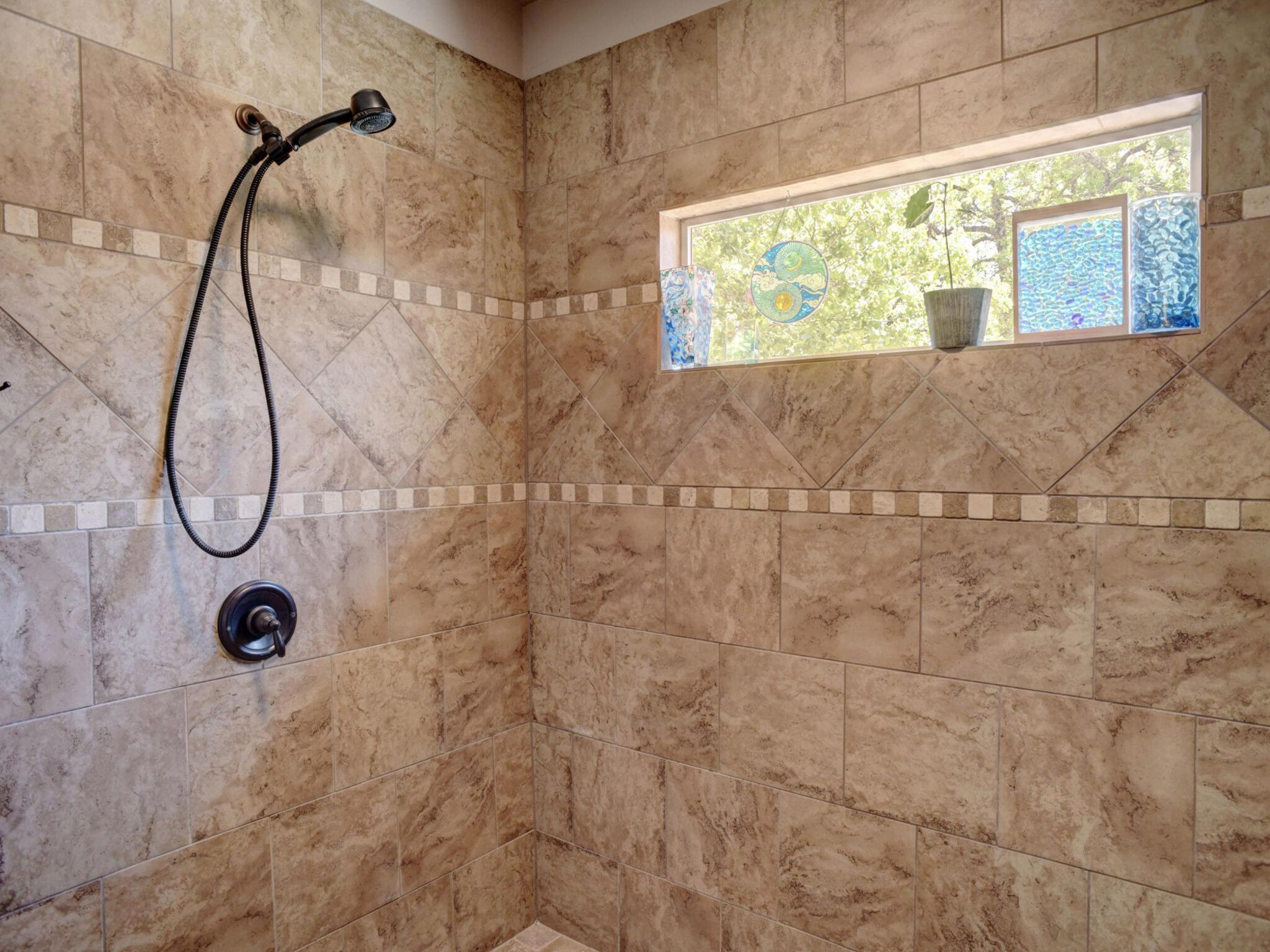 138 Wood Hollow Ct, Bastrop, TX 78602