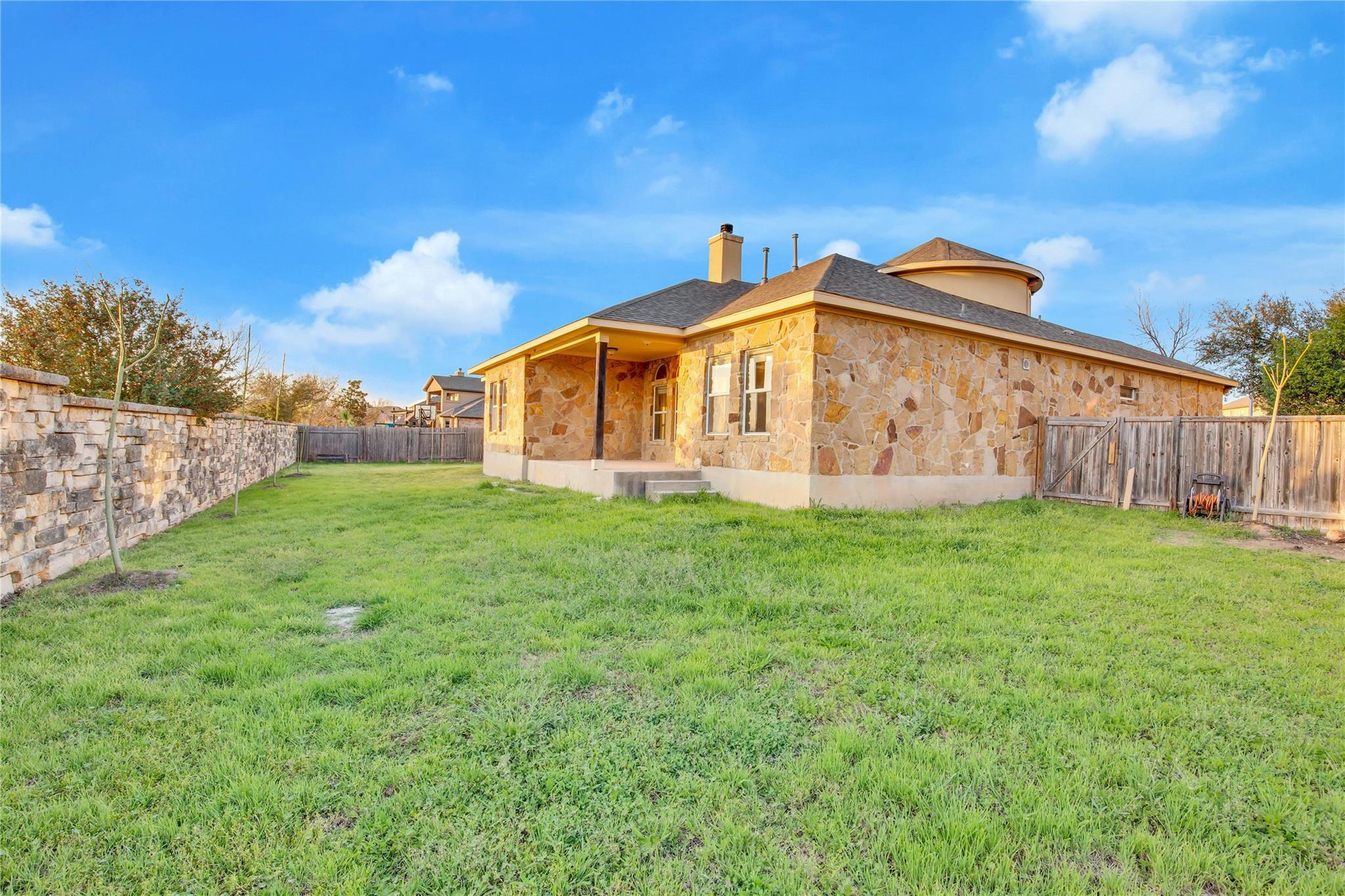 108 Admiral Nimitz Ct, Georgetown, TX 78628