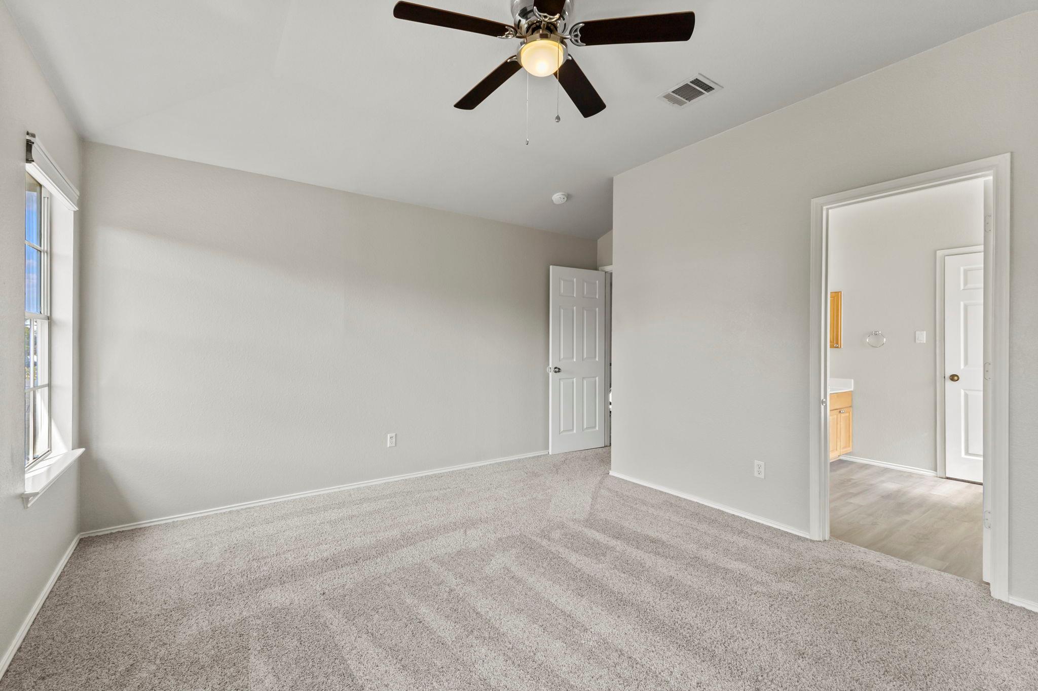 1704 Barilla Mountain Trl, Round Rock, TX 78664