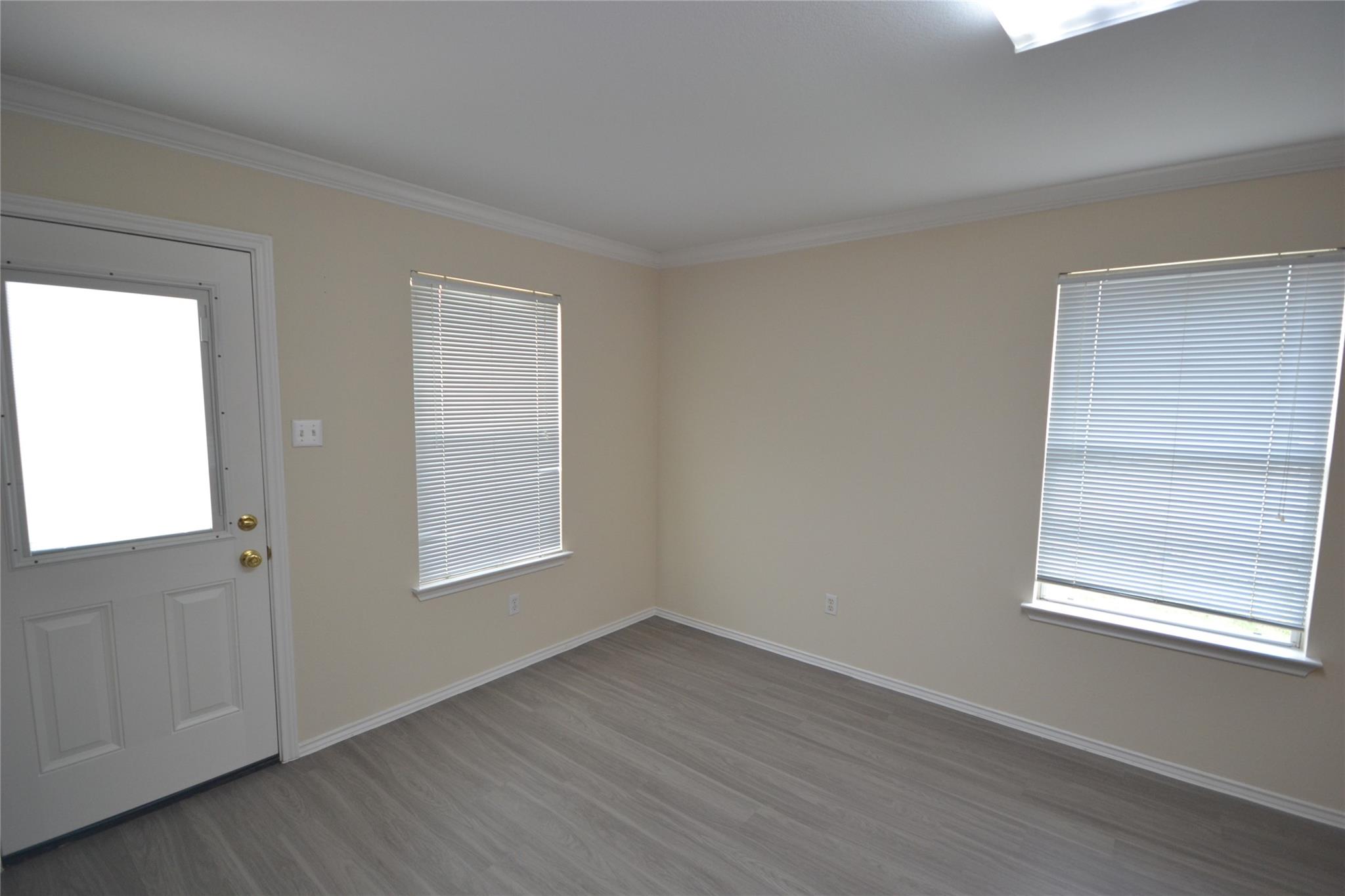 411 Golden Gate Dr, Leander, TX 78641