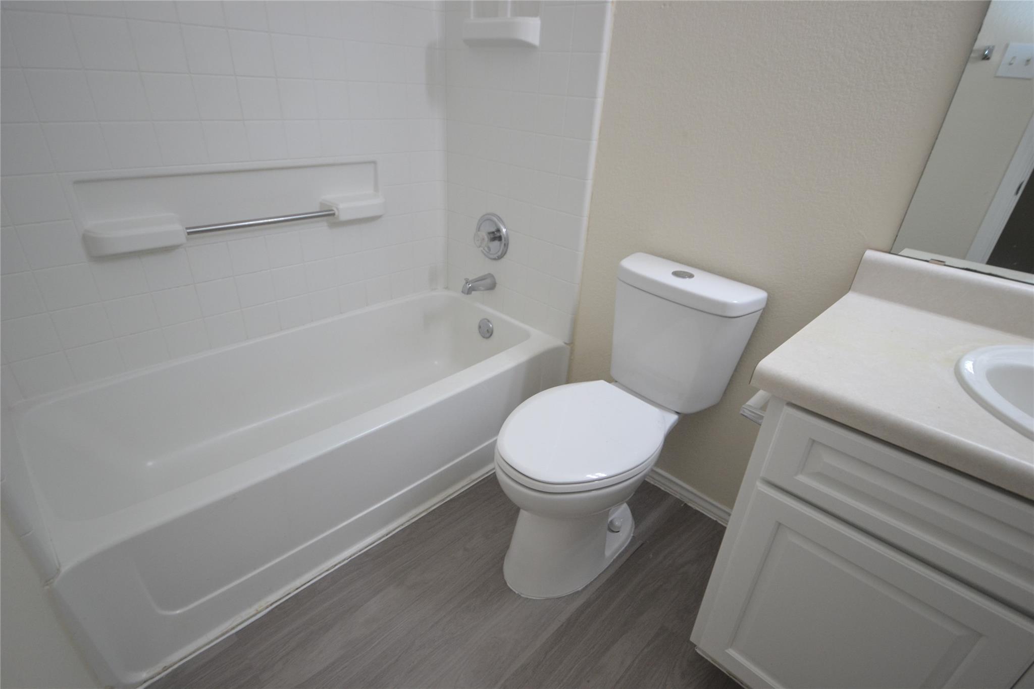 411 Golden Gate Dr, Leander, TX 78641