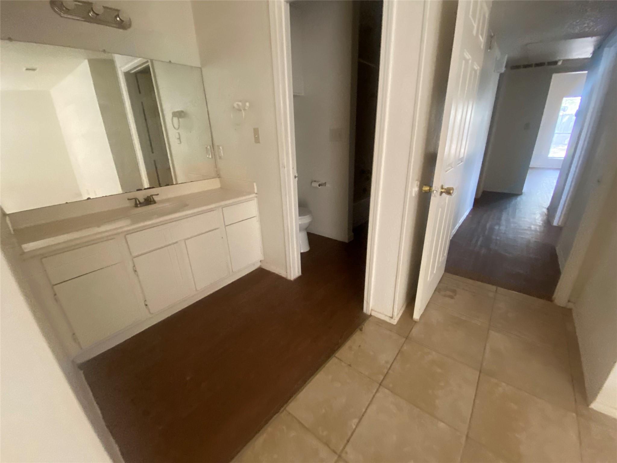 1000 Fieldwood Dr S # A, Austin, TX 78758