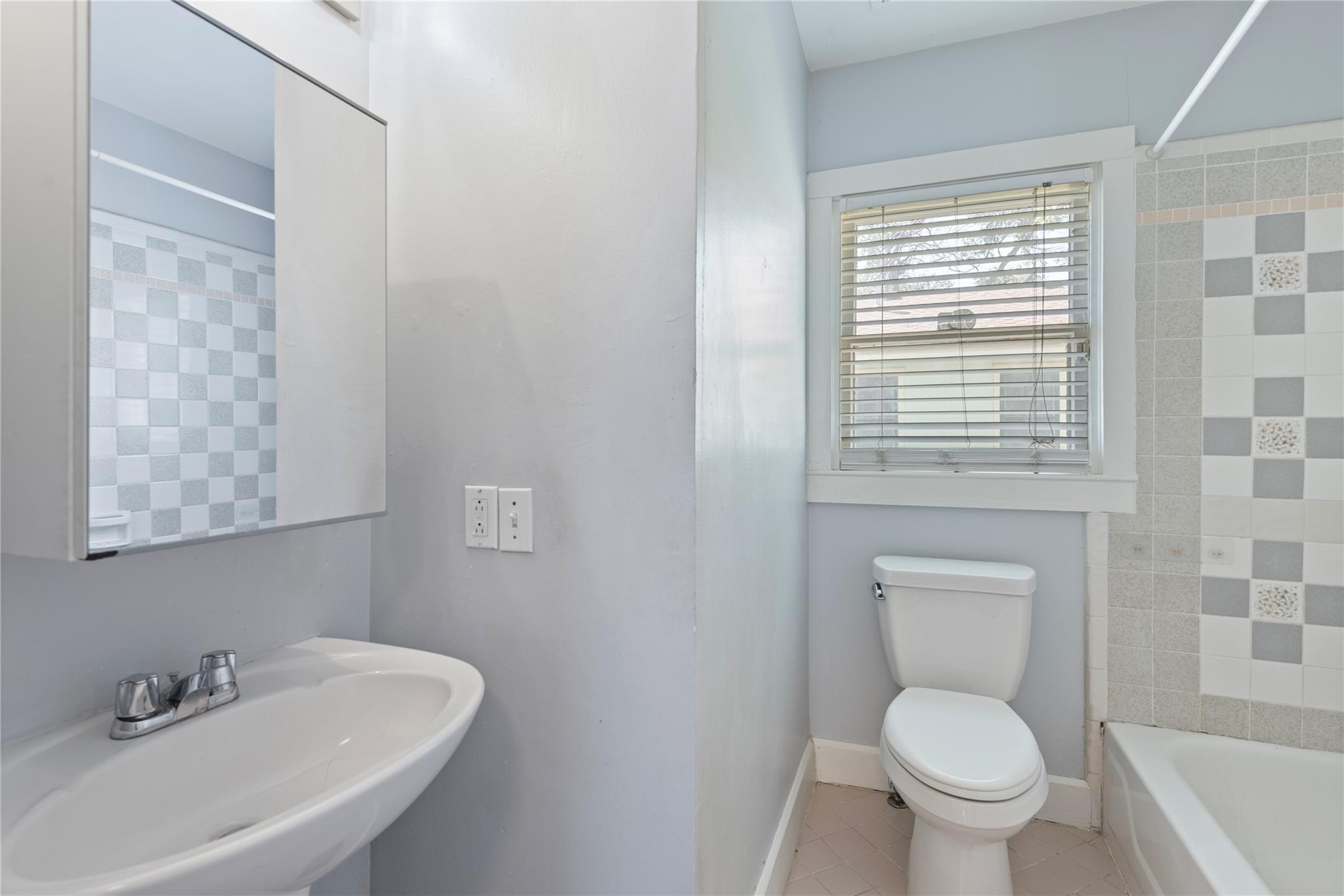 4709 Red River St, Austin, TX 78751