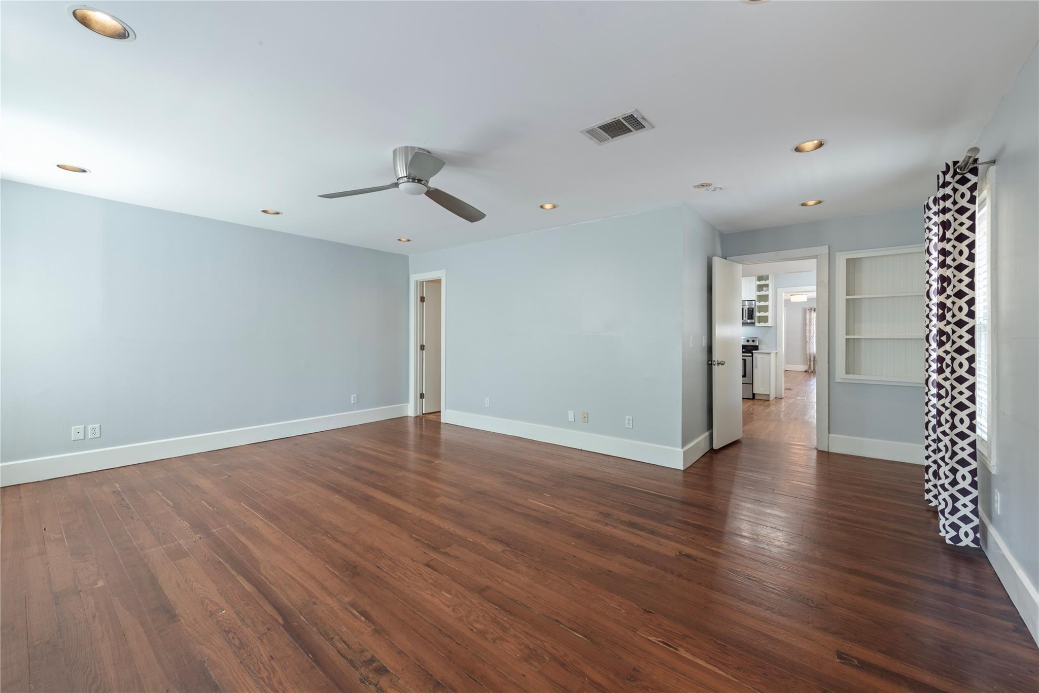 4709 Red River St, Austin, TX 78751