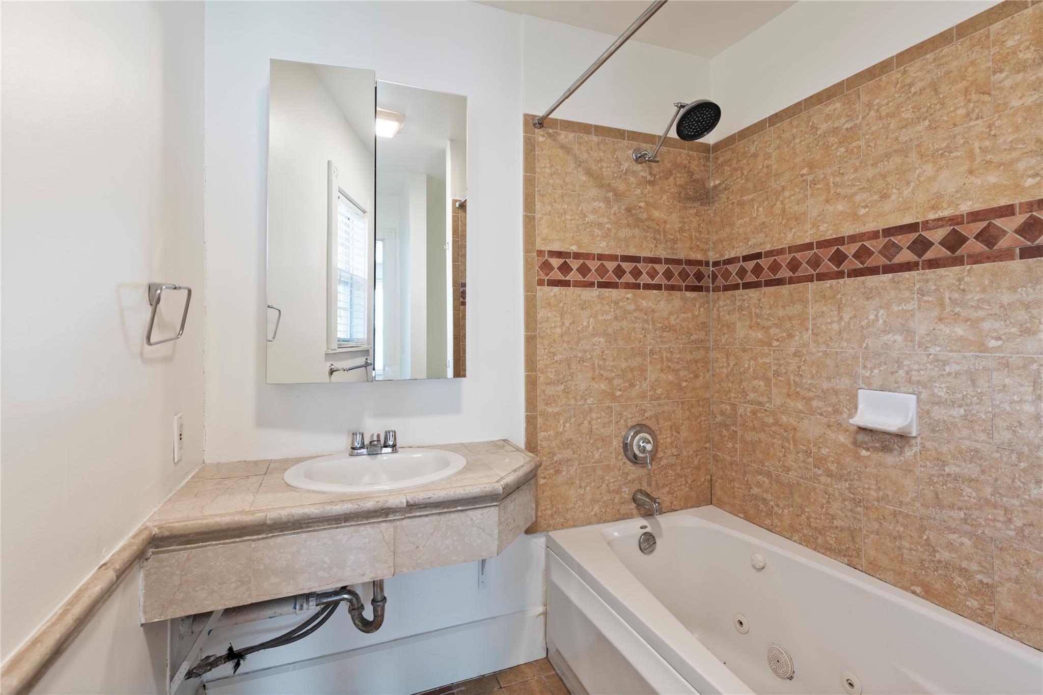 4709 Red River St, Austin, TX 78751