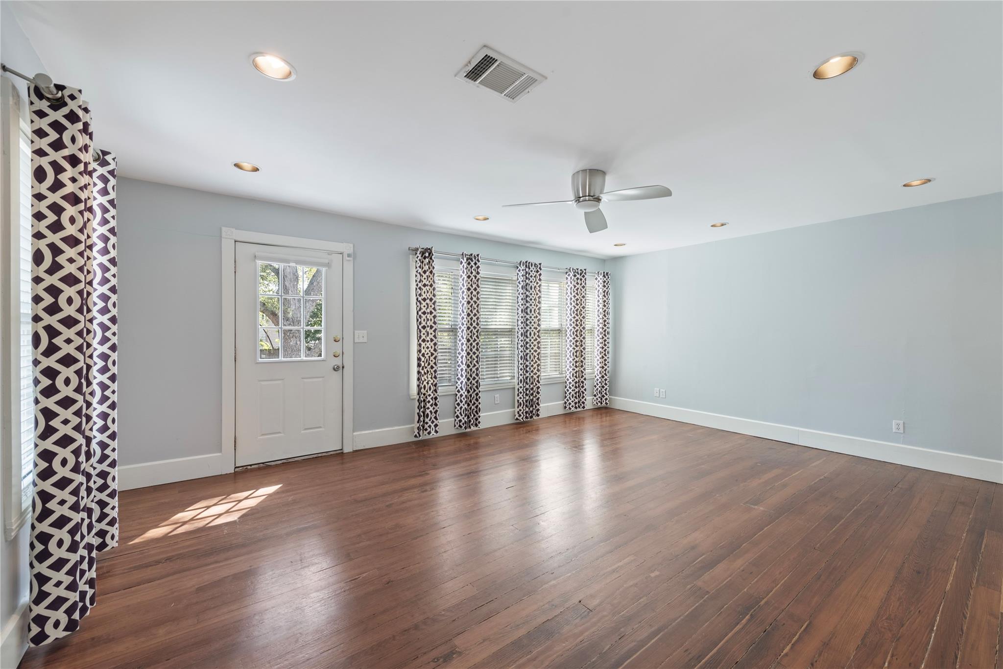 4709 Red River St, Austin, TX 78751