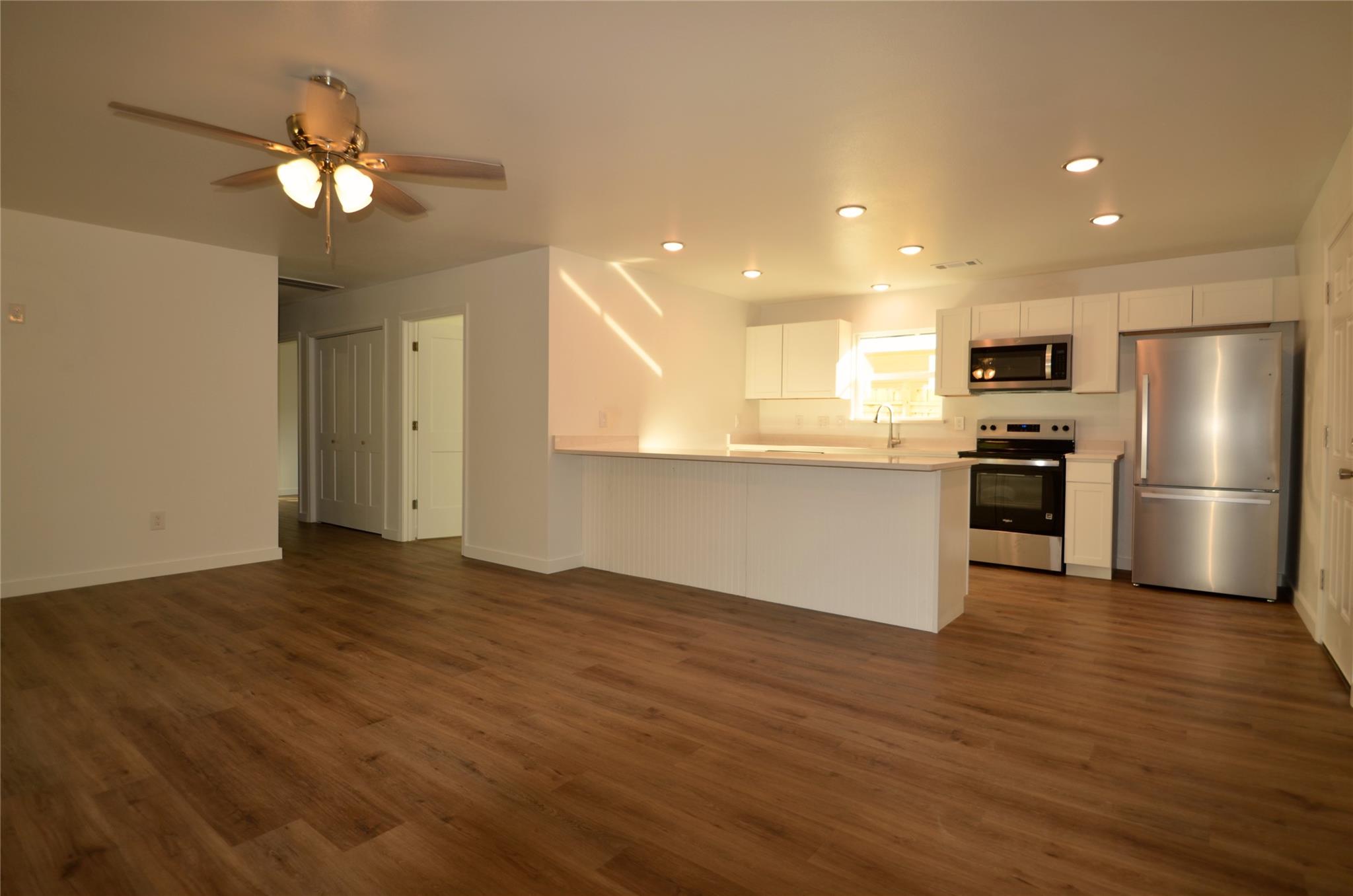 1517 Navajoe Trl, Kingsland, TX 78639