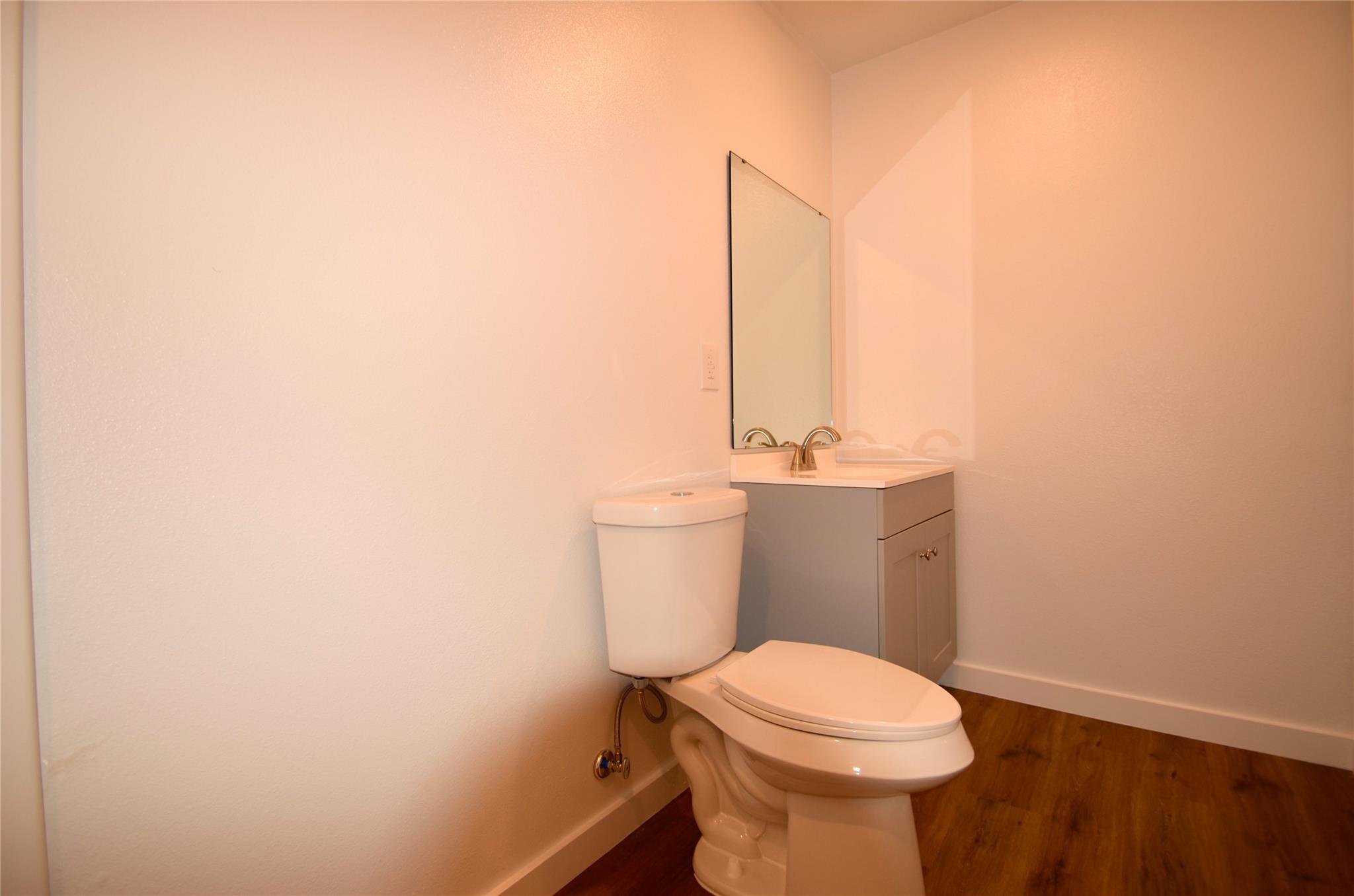 1517 Navajoe Trl, Kingsland, TX 78639