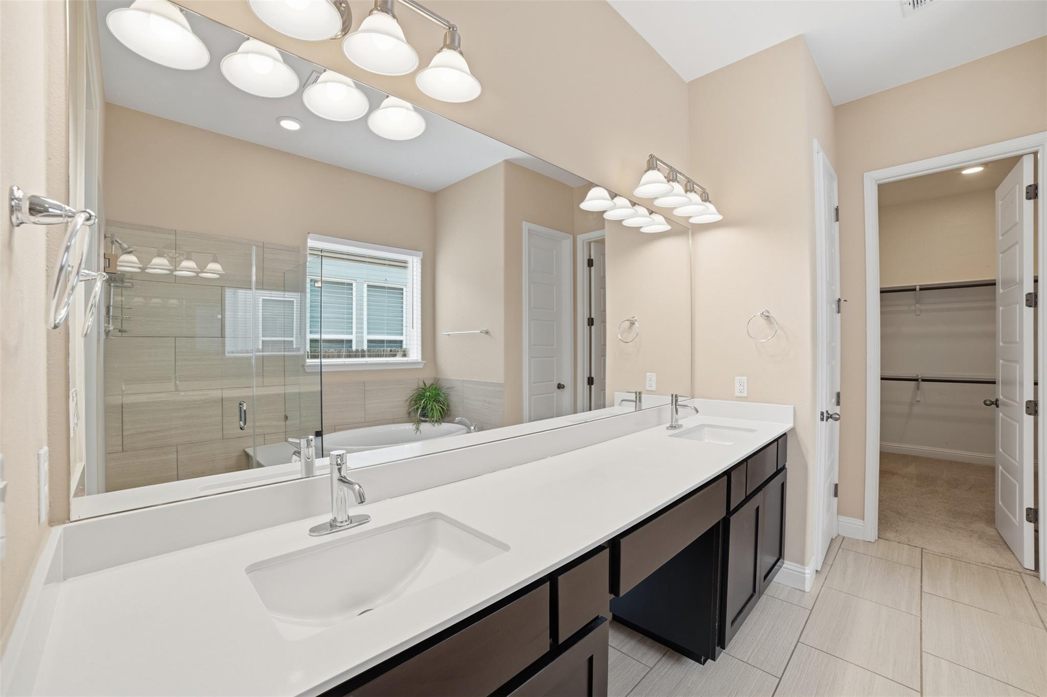 5200 Cornflower Dr, Austin, TX 78739