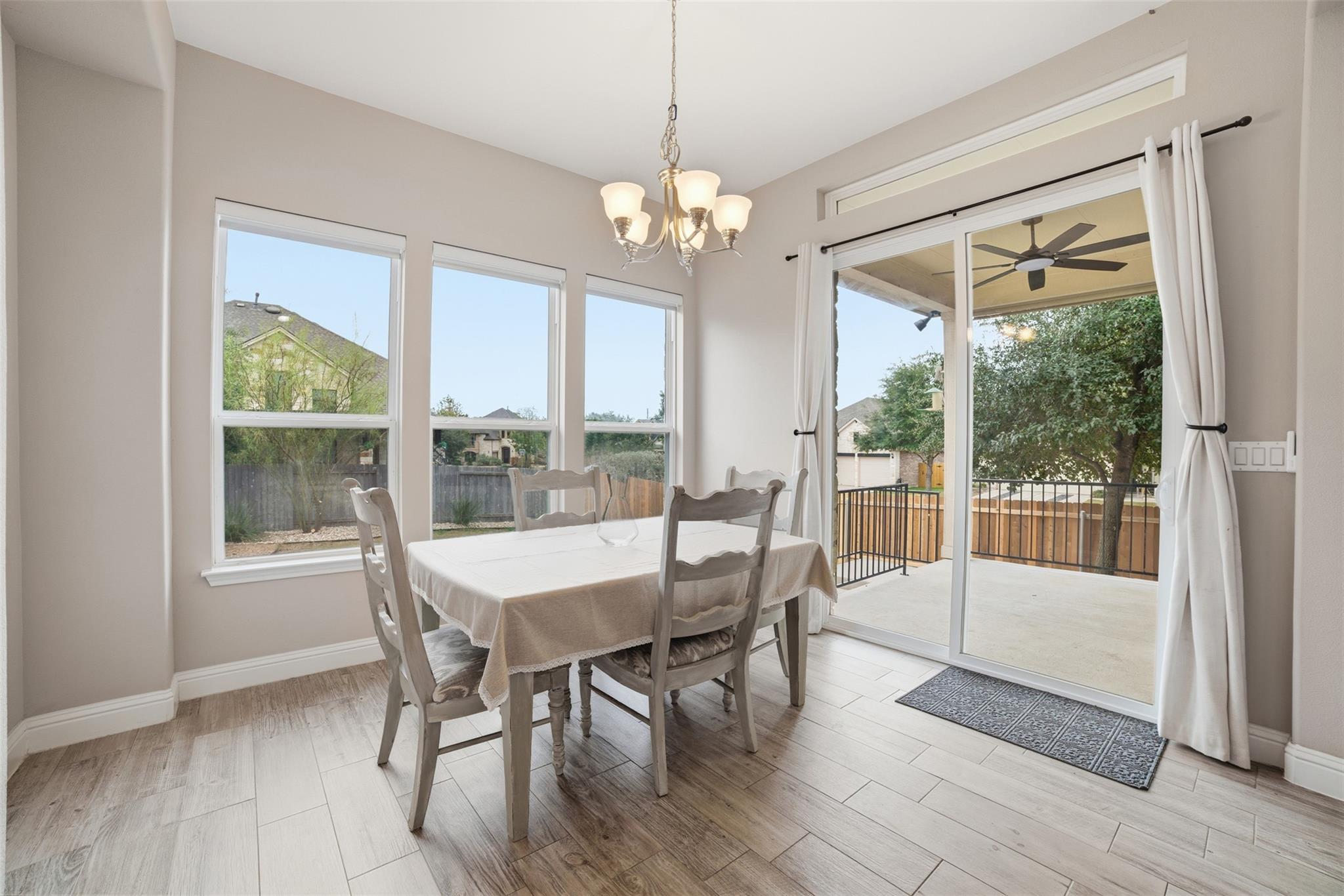 5200 Cornflower Dr, Austin, TX 78739